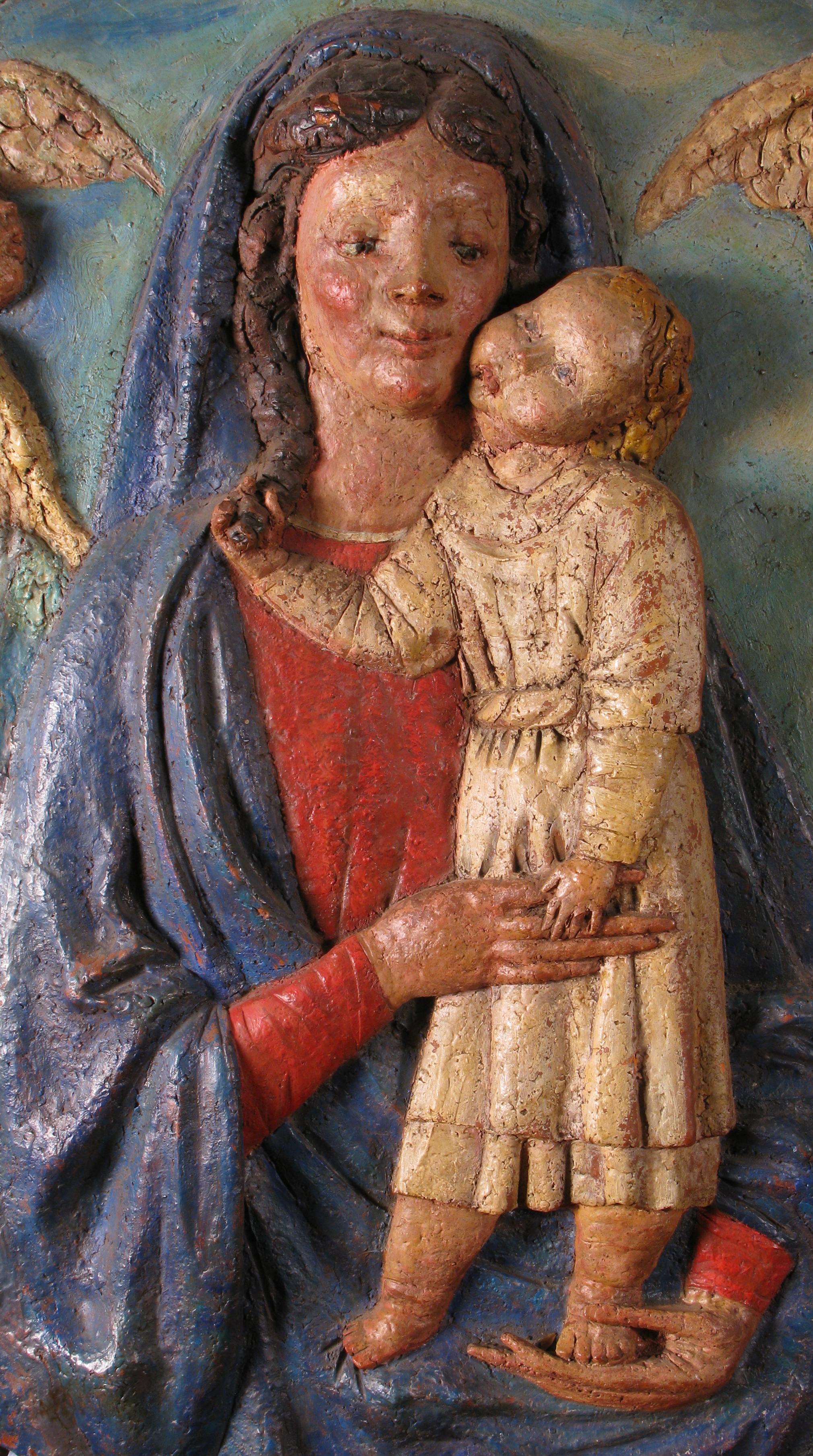 Painted Madonna with Child, Tondo in Polychrome Terracotta from the 20th Century For Sale