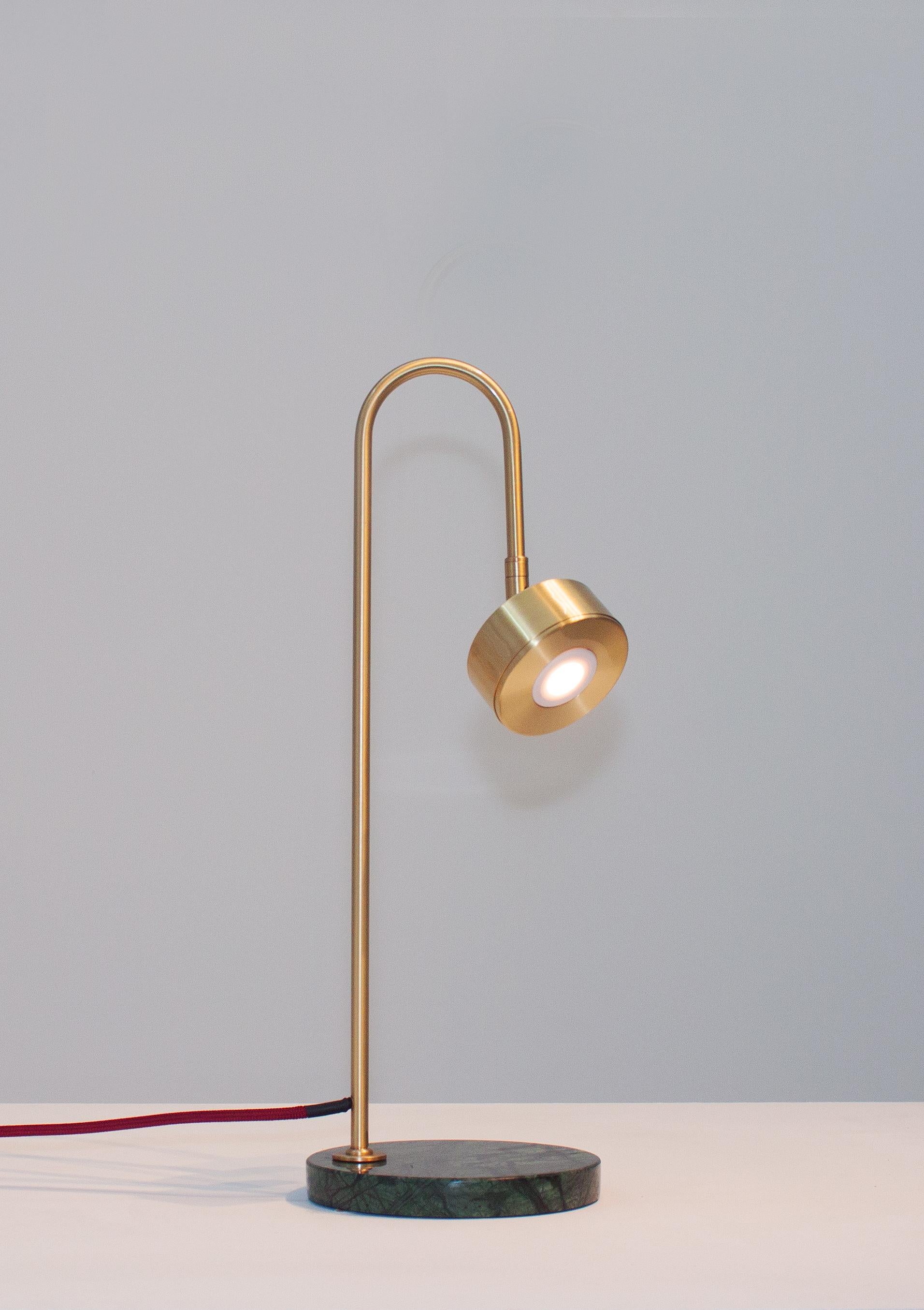 Madre Deus Table Lamp In New Condition For Sale In São Paulo, BR