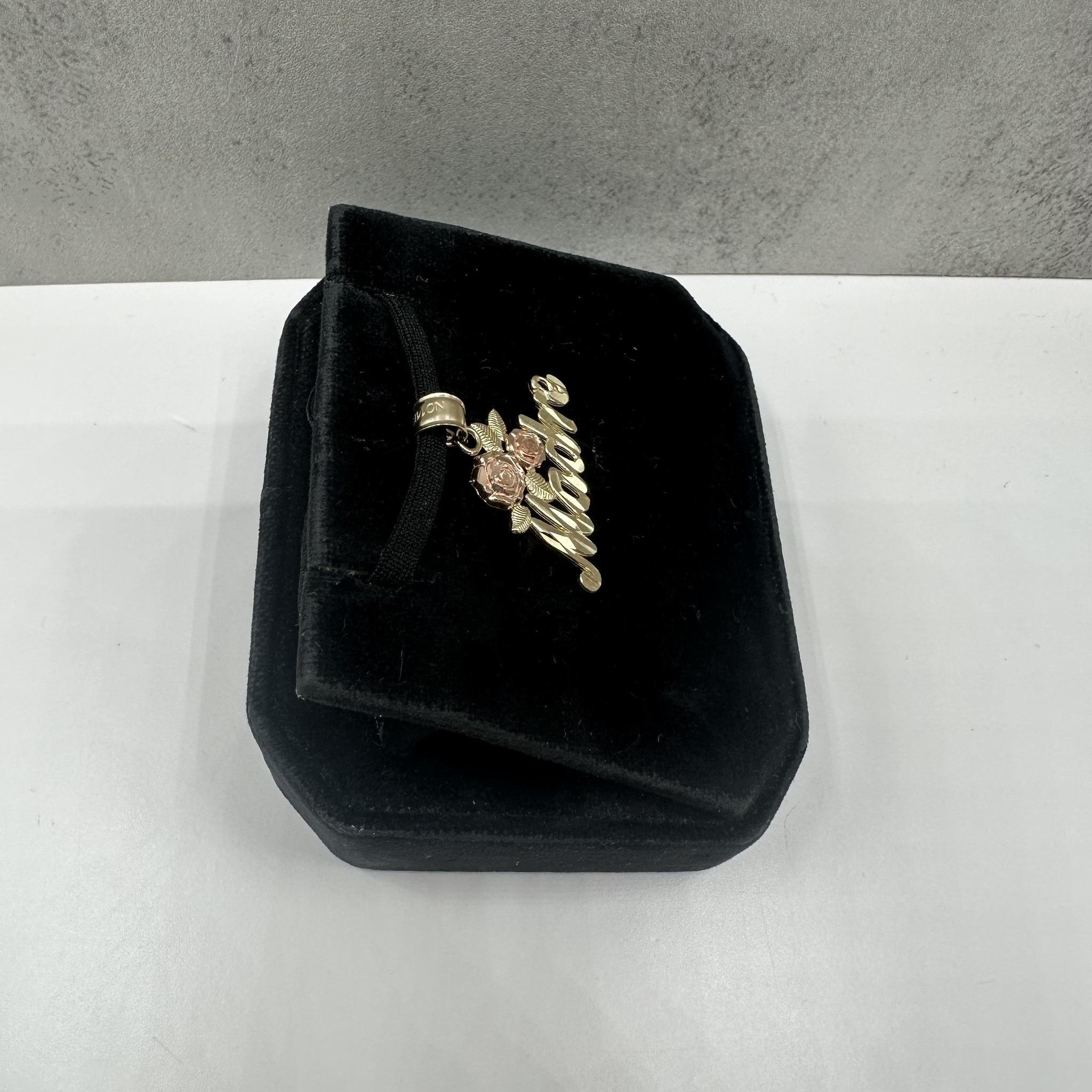 Madre Blume Anhänger 14kt Gelbgold w / Rose Gold Akzente - 1,81g, neu im Zustand „Neu“ im Angebot in West Hempstead, NY