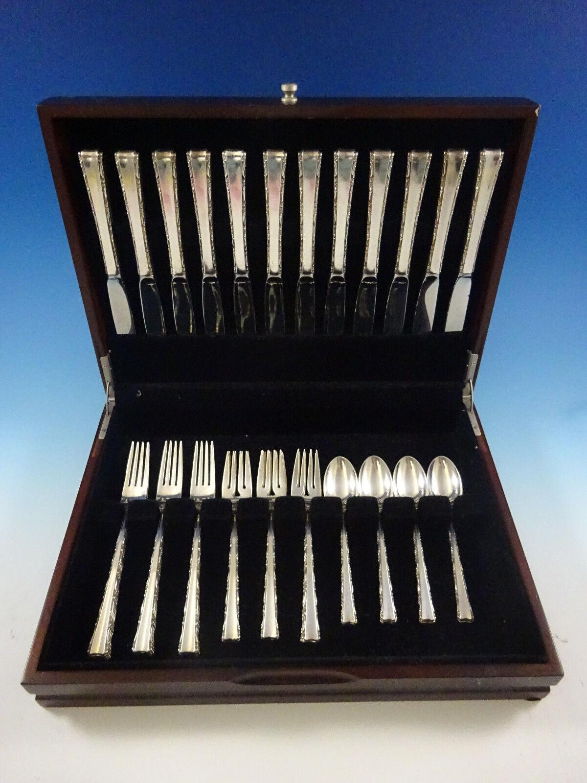 XX secolo Madrigal by Lunt Silver Set di posate in argento per 12 persone 48 pezzi in vendita