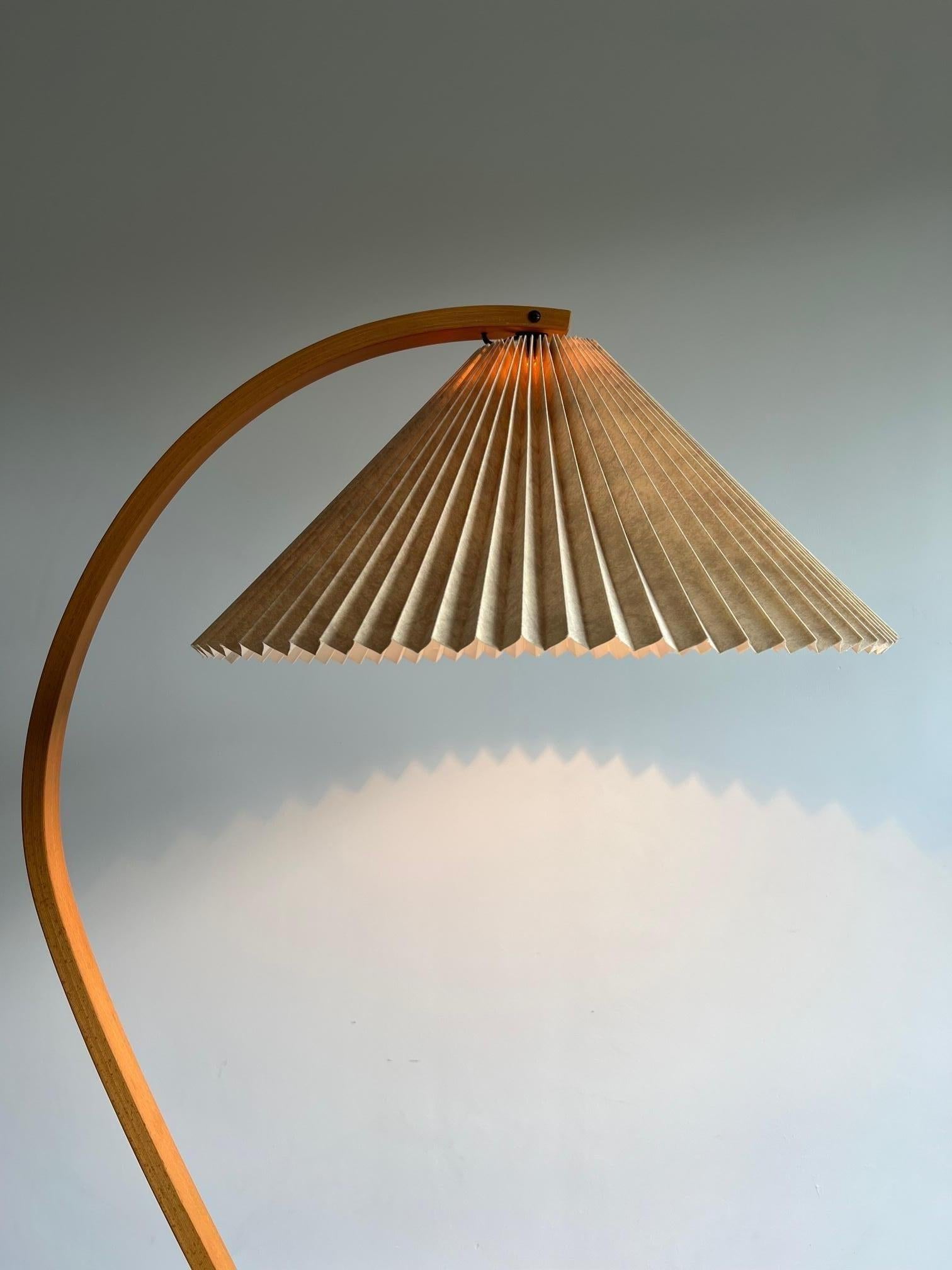 Mads Caprani Floorlamp with Cast Iron Base, 1970s 1