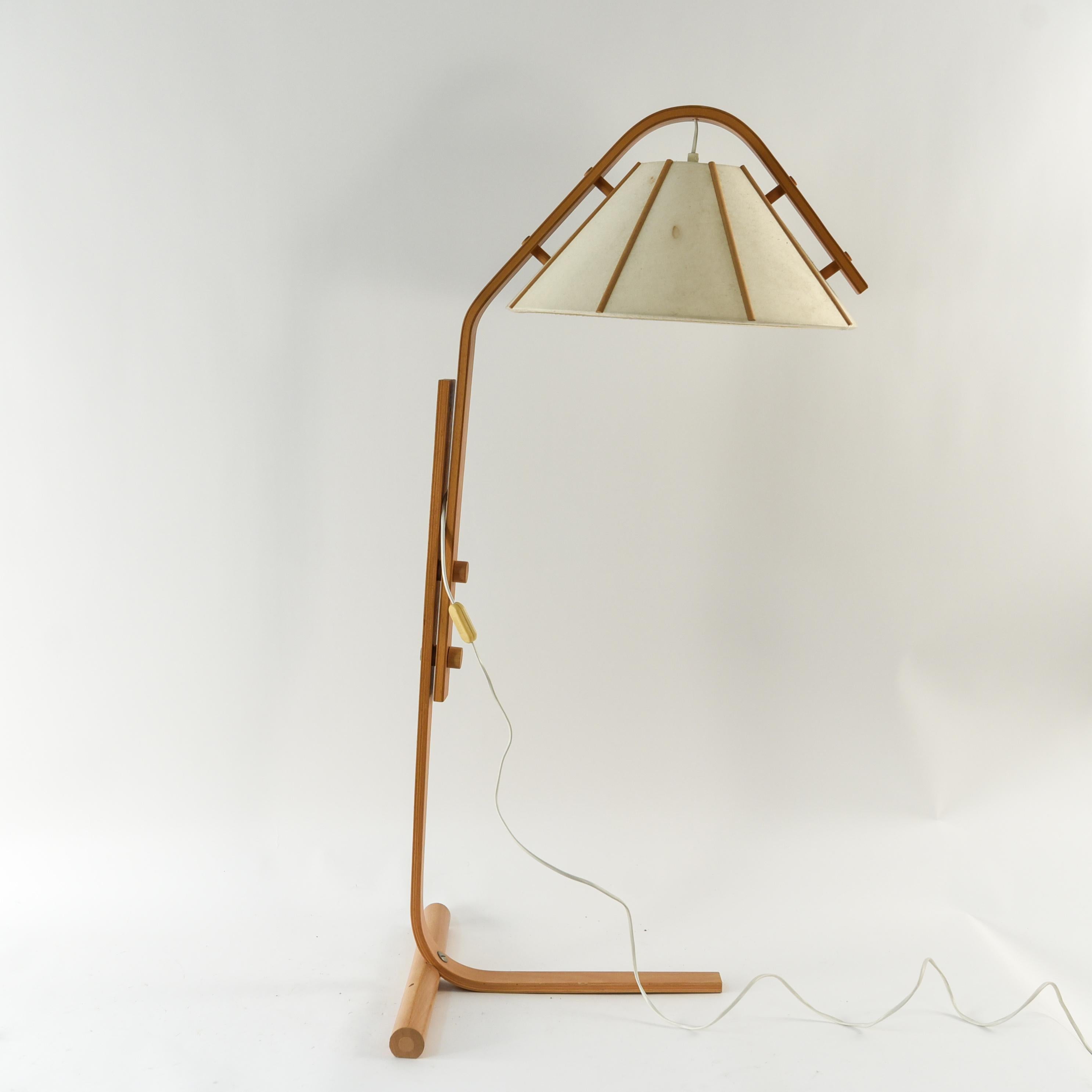 Mads Caprani Style Bentwood Lamp 1