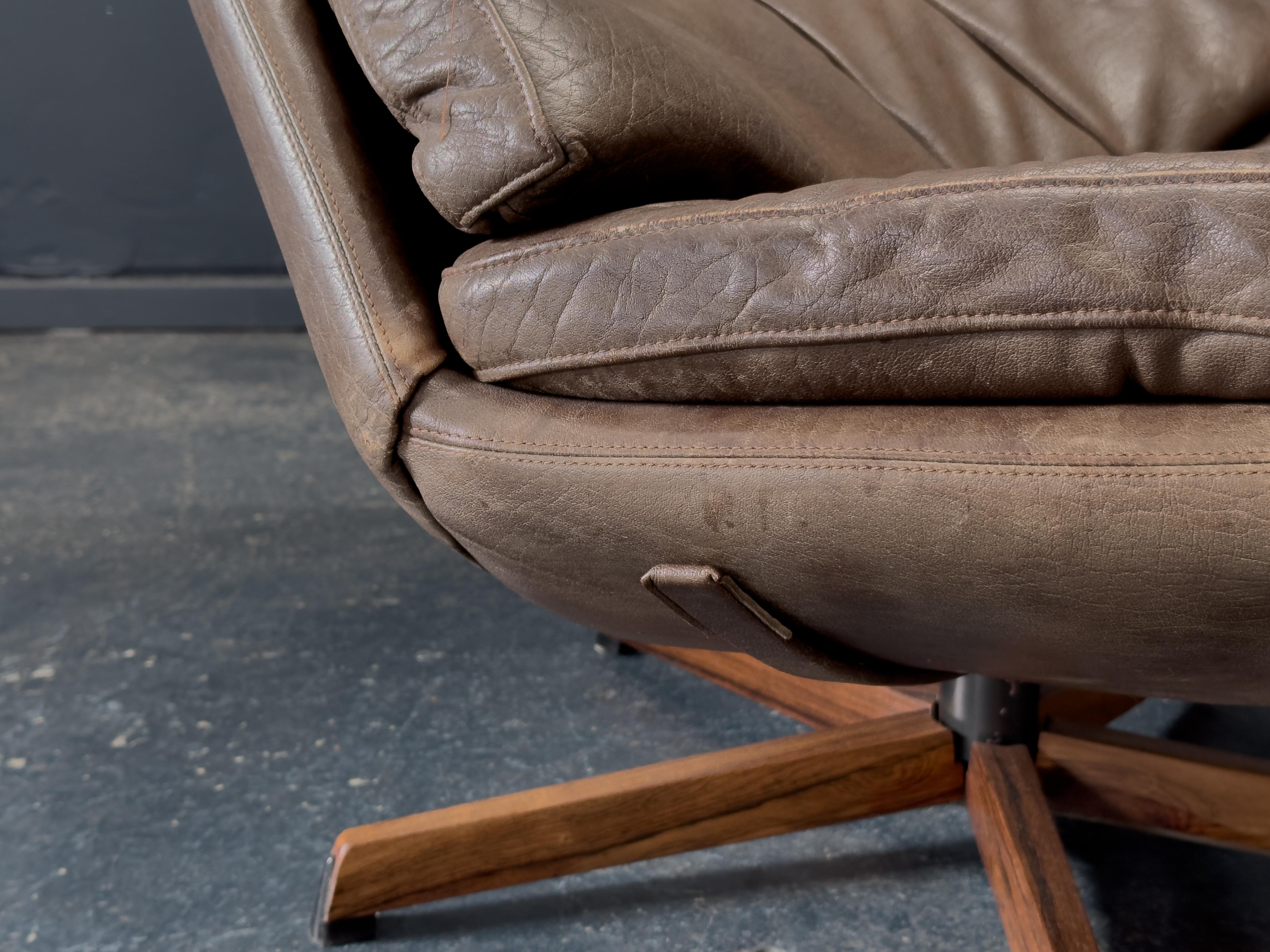 Madsen and Schubell Brown Leather Swivel Chair For Sale 5