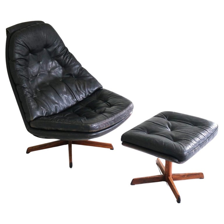Sillón reclinable vintage de cuero negro y reposapiés de Madsen y Schubell,  Dinamarca 1960