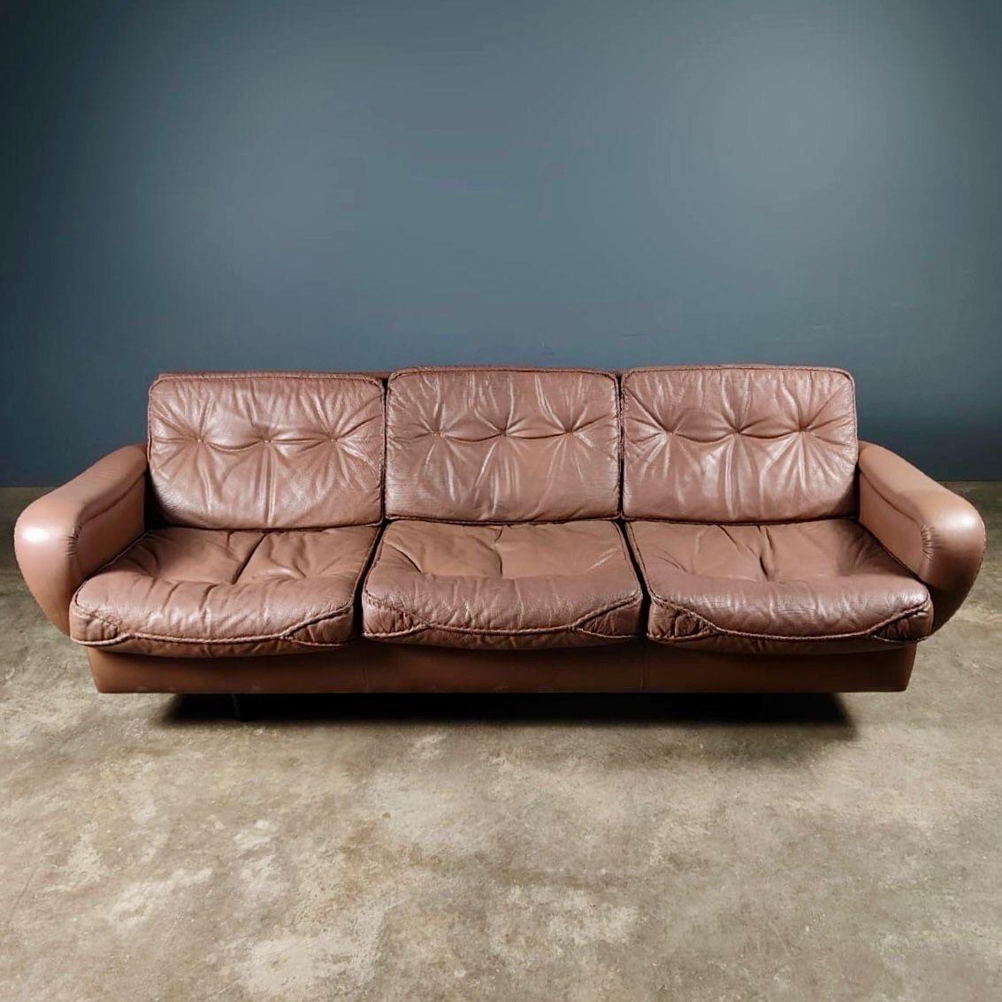 New Stock ✅

Madsen & Schubell Danish Brown Leather Three Seater Sofa Mid Century Vintage Retro MCM

A mid century three seater seat sofa, designed by notable design duo Acton Schubell and IB Madsen.

The sofa is upholstered throughout in genuine