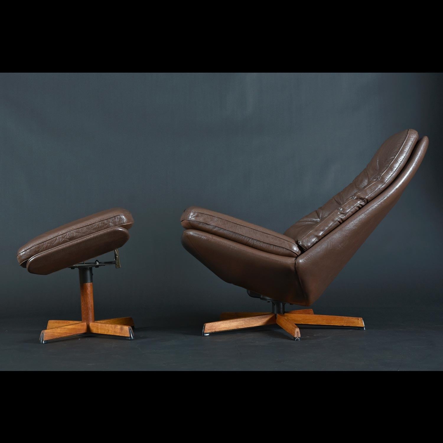 Mid-Century Modern Madsen & Schubell MS68 Leather and Teak Danish Swivel Recliner Lounge Chair