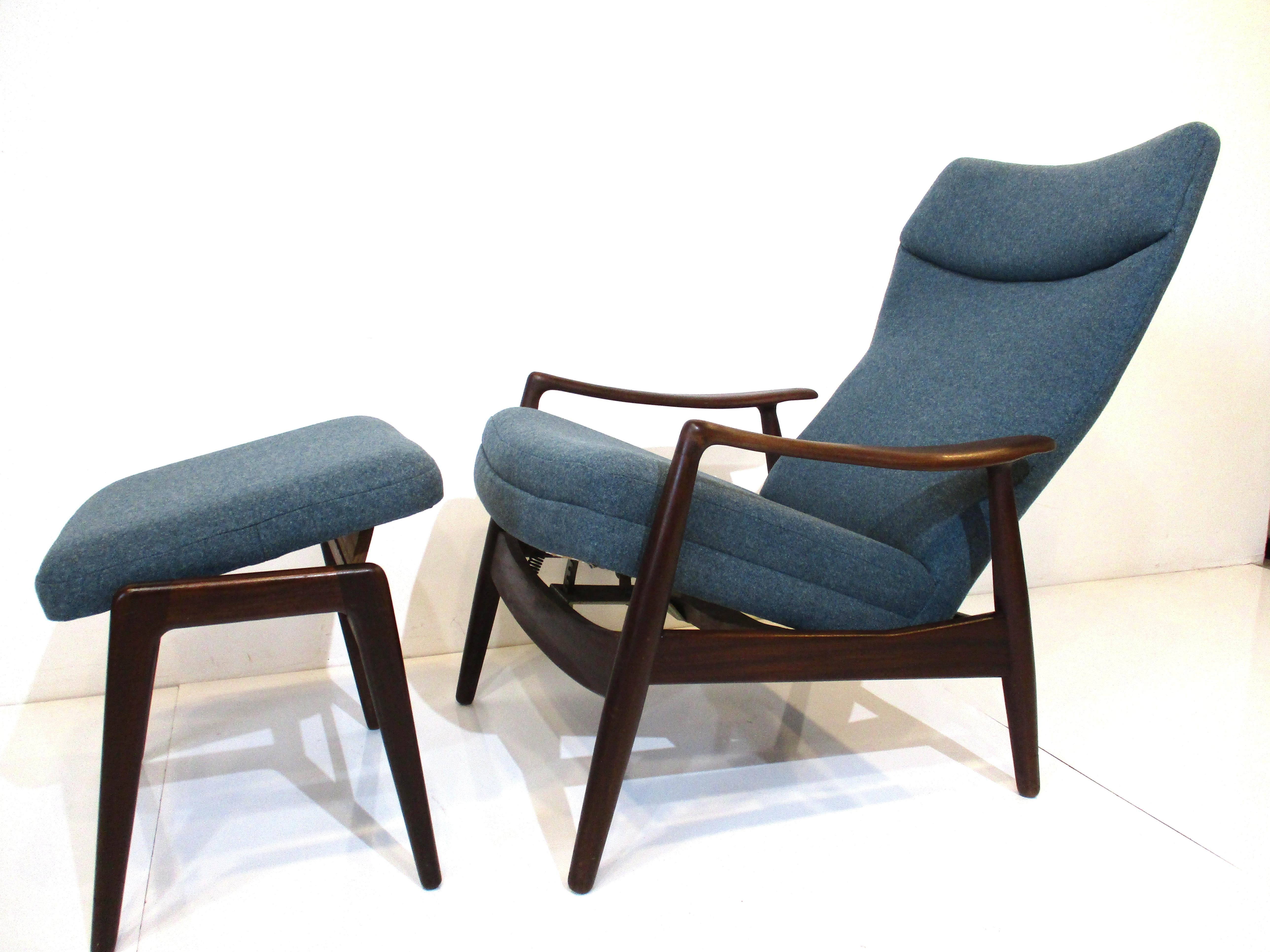 Madsen & Schubell Reclining Lounge Chair w/ Otto for Povl Dinesen In Good Condition In Cincinnati, OH
