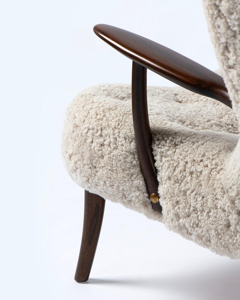 Madsen & Schubell Schafsfell Pragh Stuhl & Hocker c1950s (Schaffell und Schafleder) im Angebot