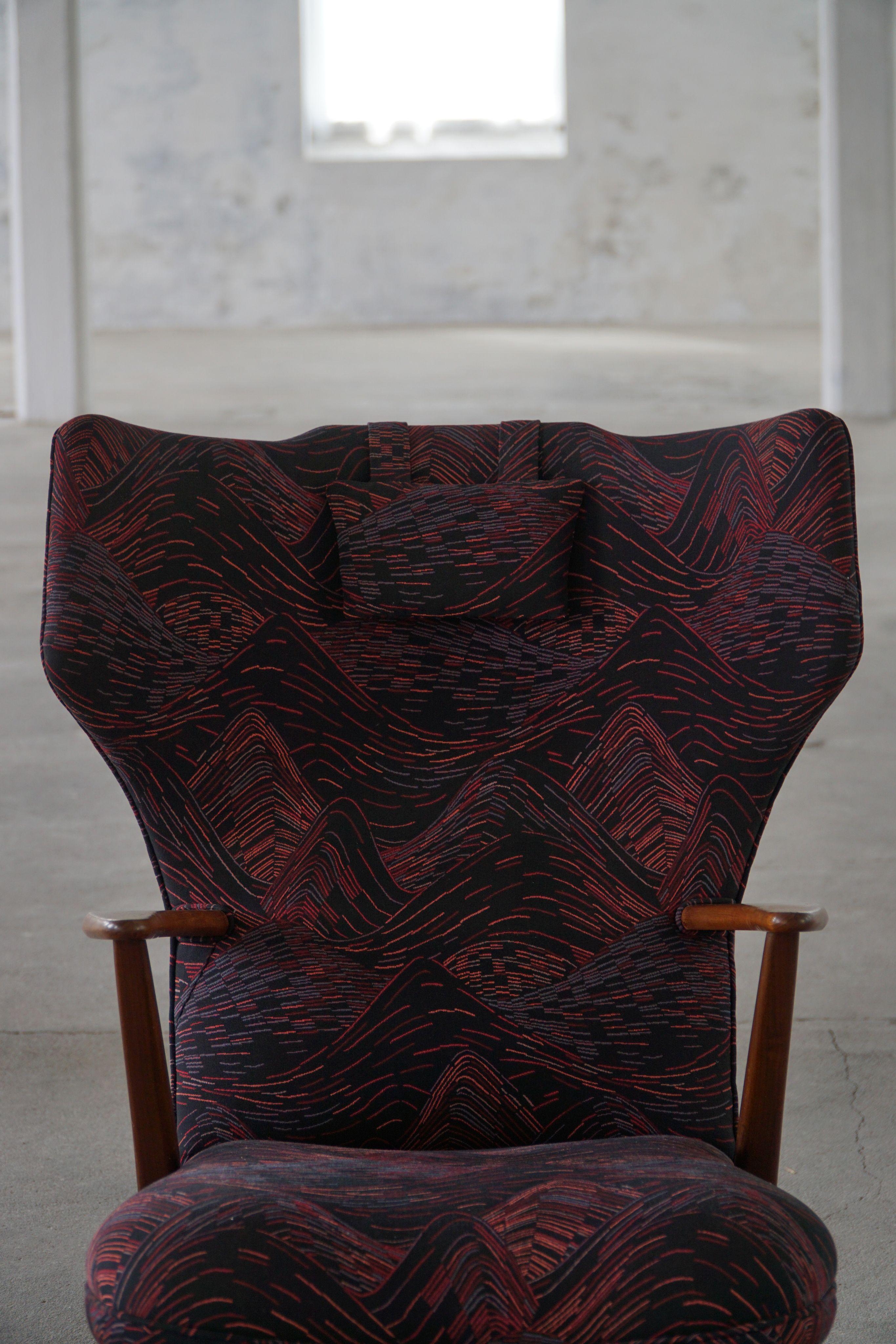 Madsen & Schubell, Ohrensessel und Hocker aus Teakholz, neu gepolstert, 1950er Jahre im Angebot 2