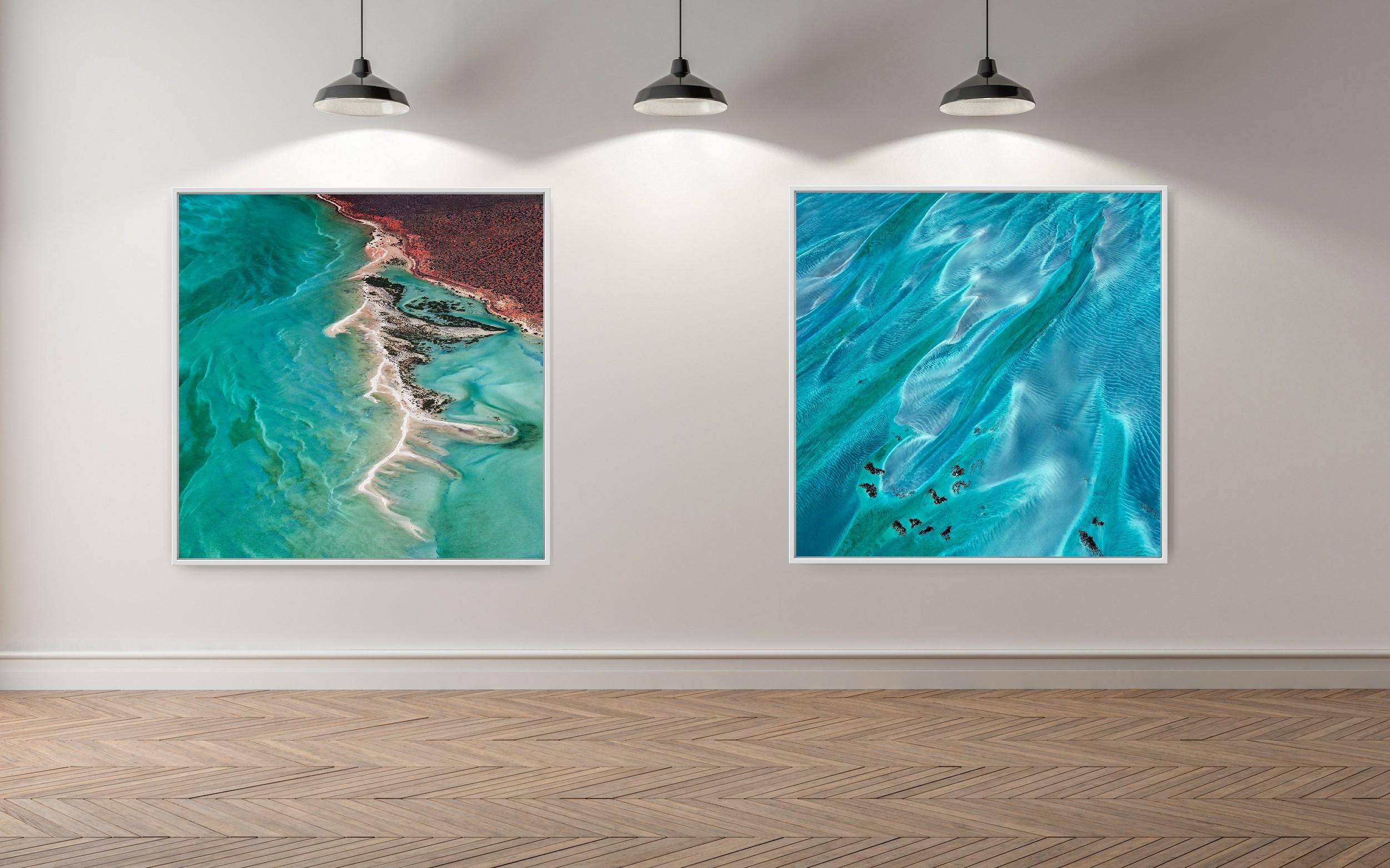 40x40in. Luftaufnahme von Erde, Land, Meer und Meer –  Sea F11, ungerahmter Druck (Blau), Landscape Photograph, von MAE Curates