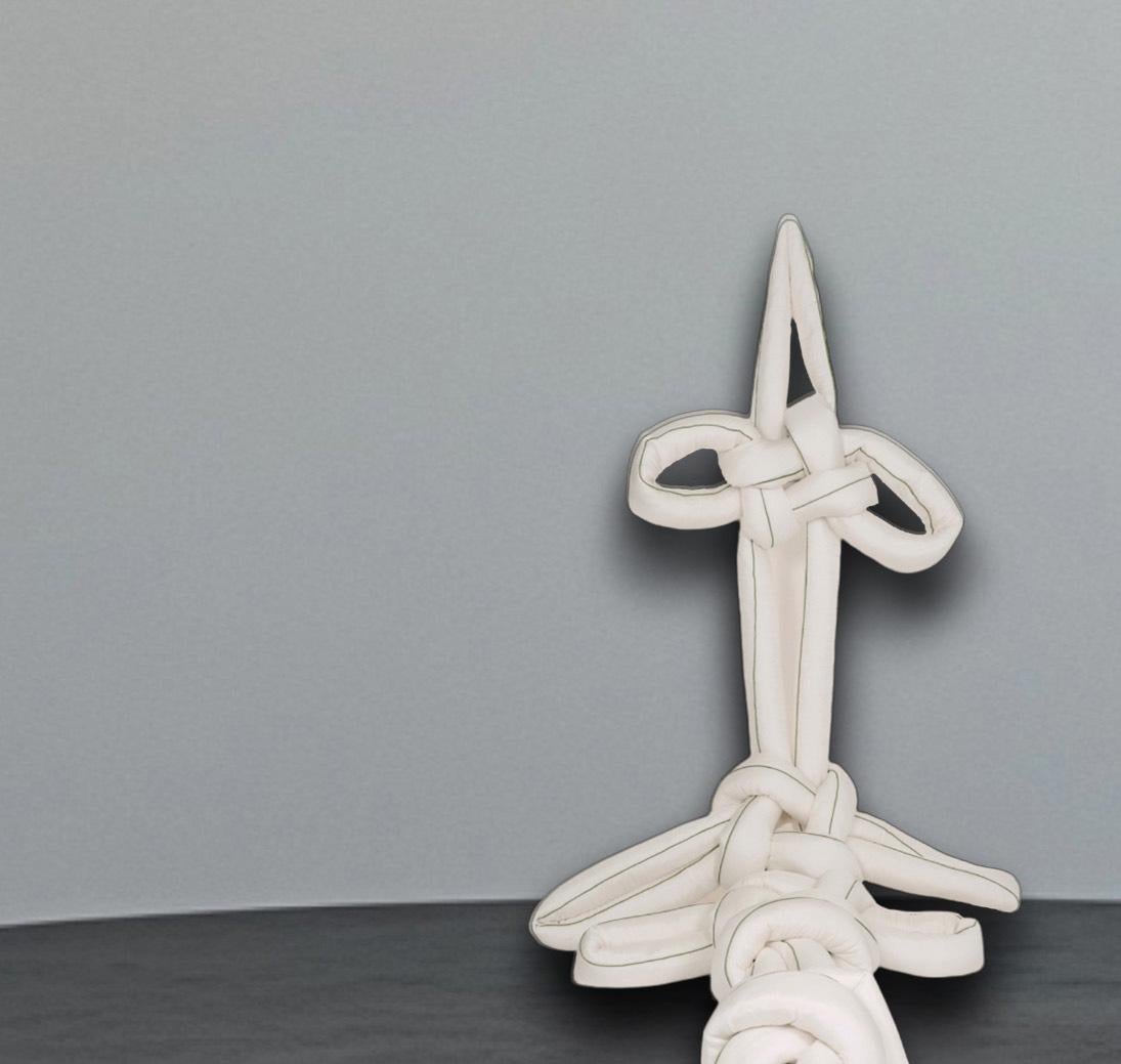 Minimalist Maeduep. Dragonfly Wall decoration For Sale