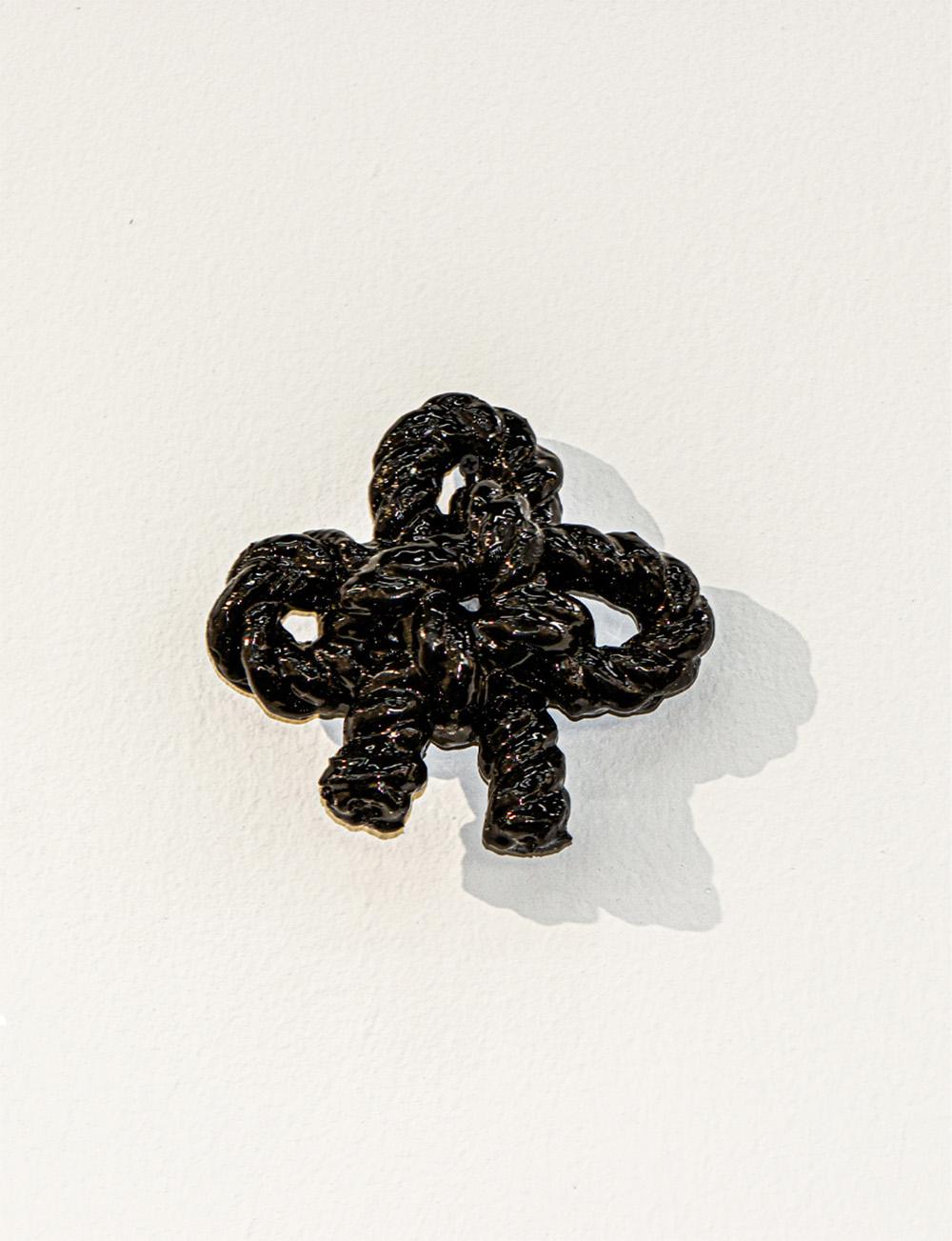 When Tiger Used to Smoke: Collection'S implica l'idea di sostenibilità a lungo termine, collaborando con maestri di ogni settore che meritano un riconoscimento maggiore e incorporando il design moderno dell'arredamento con la nostra cultura