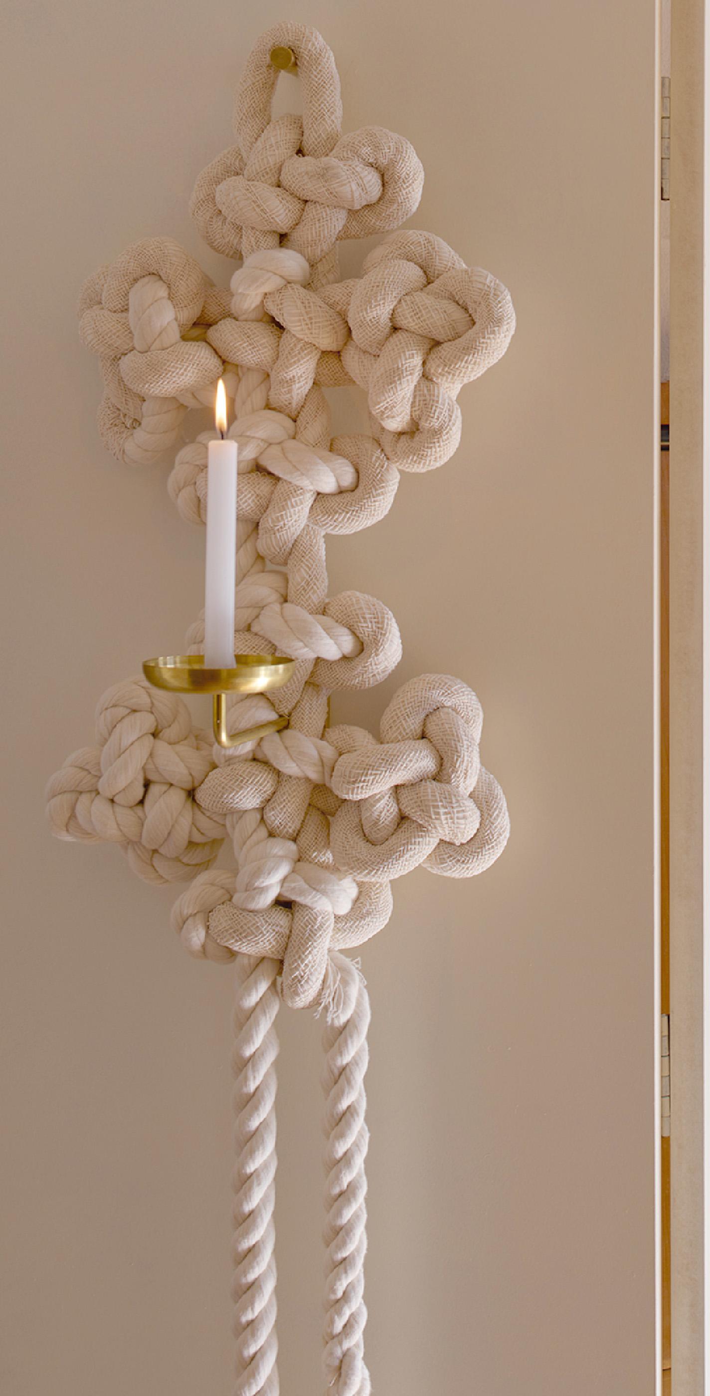 Maeduep; Two Bees. Candle sconce / Backflow Incense In New Condition For Sale In Miami Beach, FL
