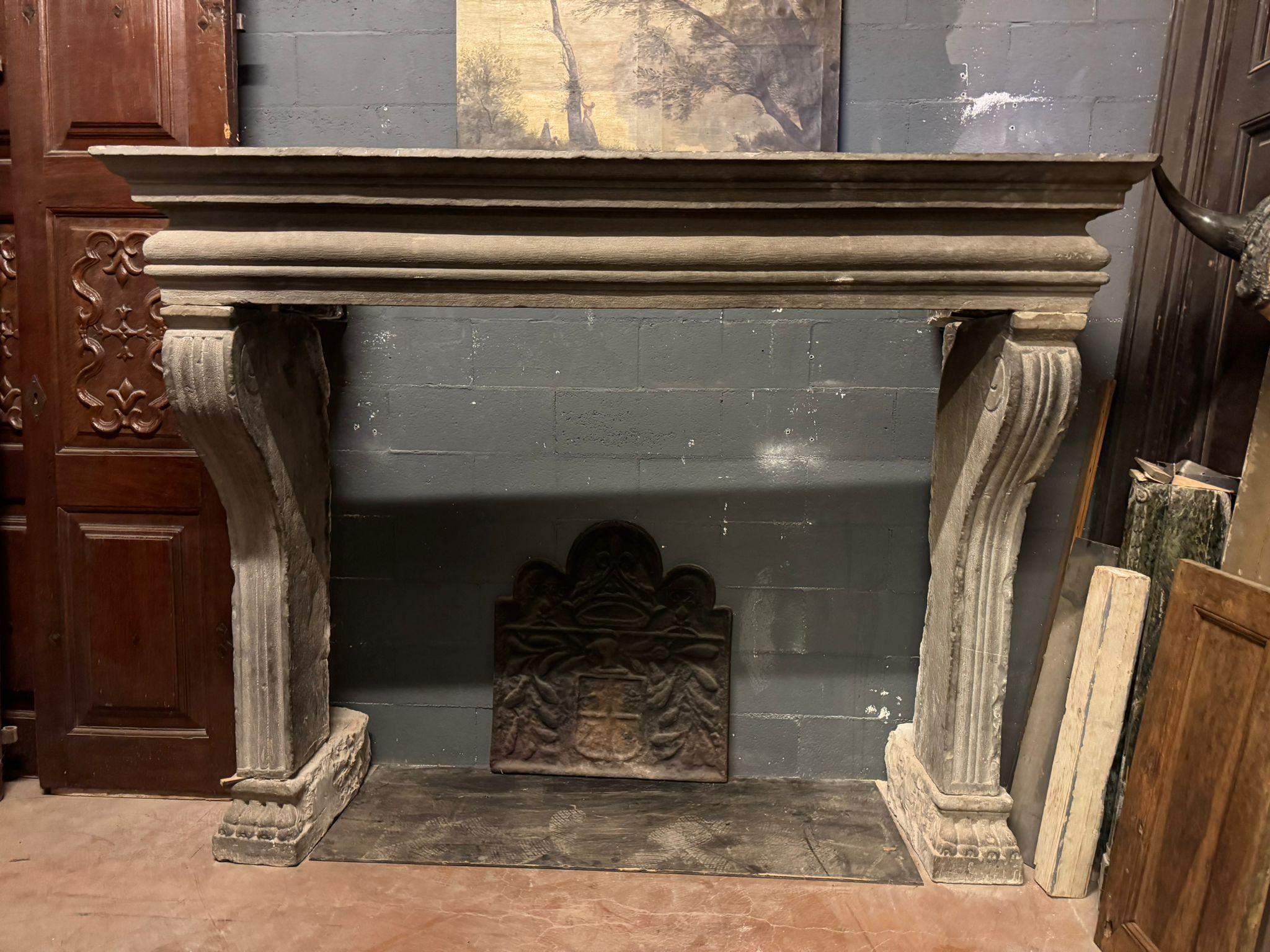 Italian Majestic and large chimney mantle  in pietra Serena, italy For Sale