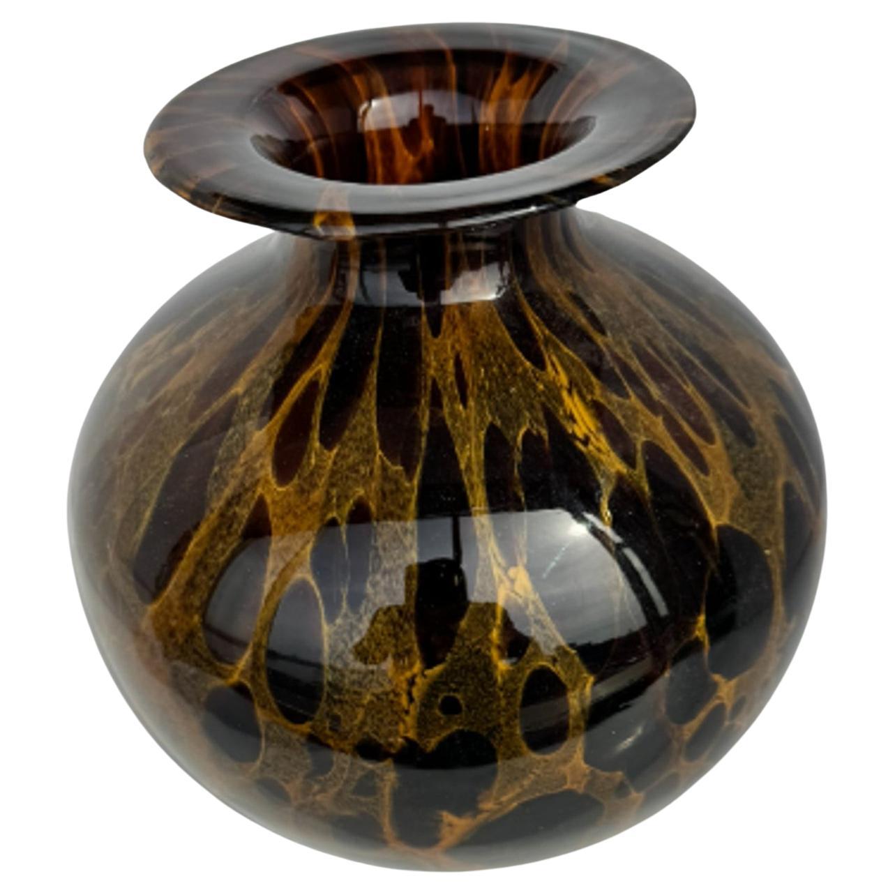 Maestri Vetrai Tortoiseshell Pattern Murano Glass Vase