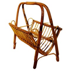 Cesta para revistas de caña de bambú y ratán