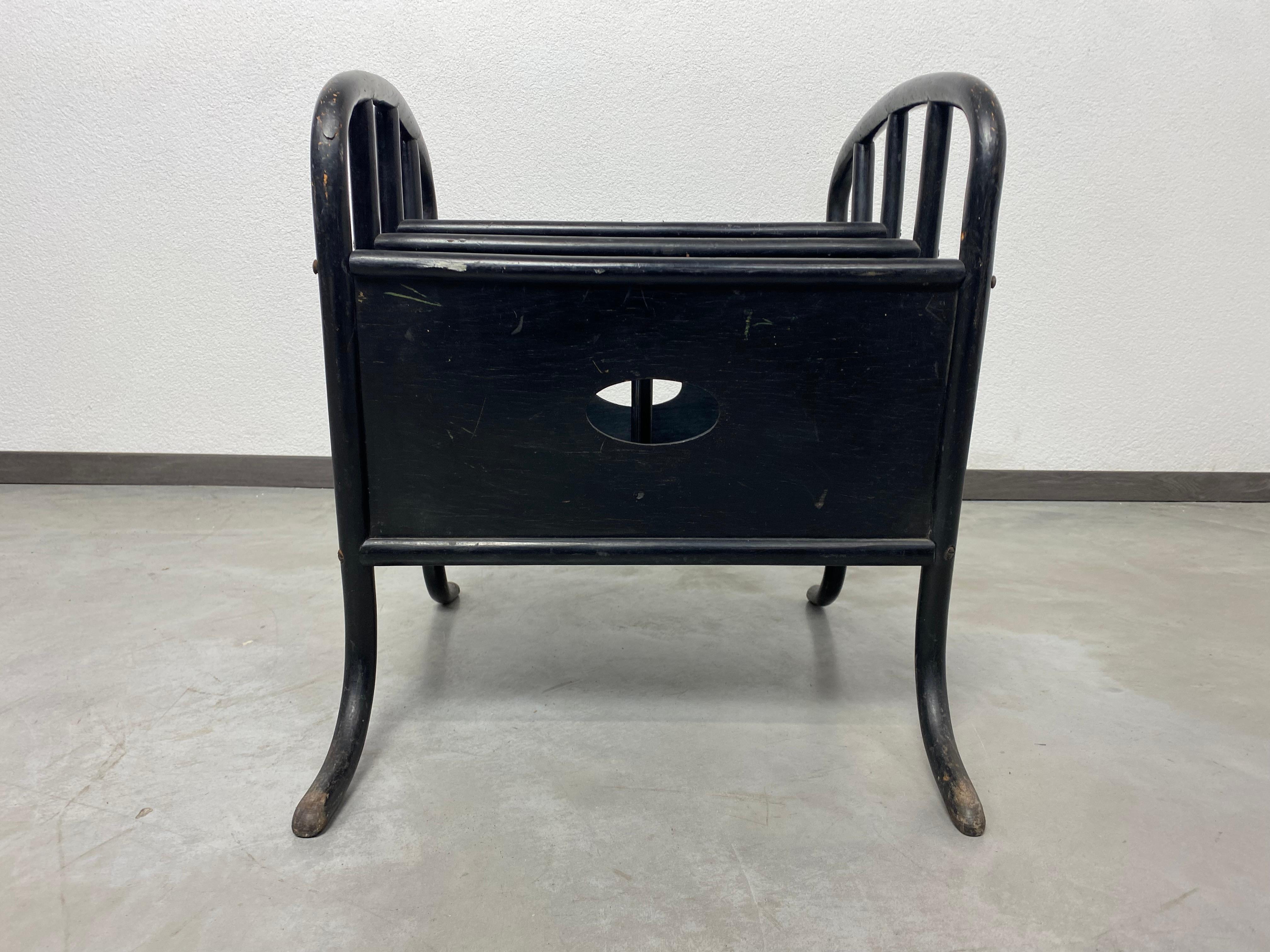 Magazine holder no.11803 by Otto Prutscher for Thonet in original vintage condition with signs of use.