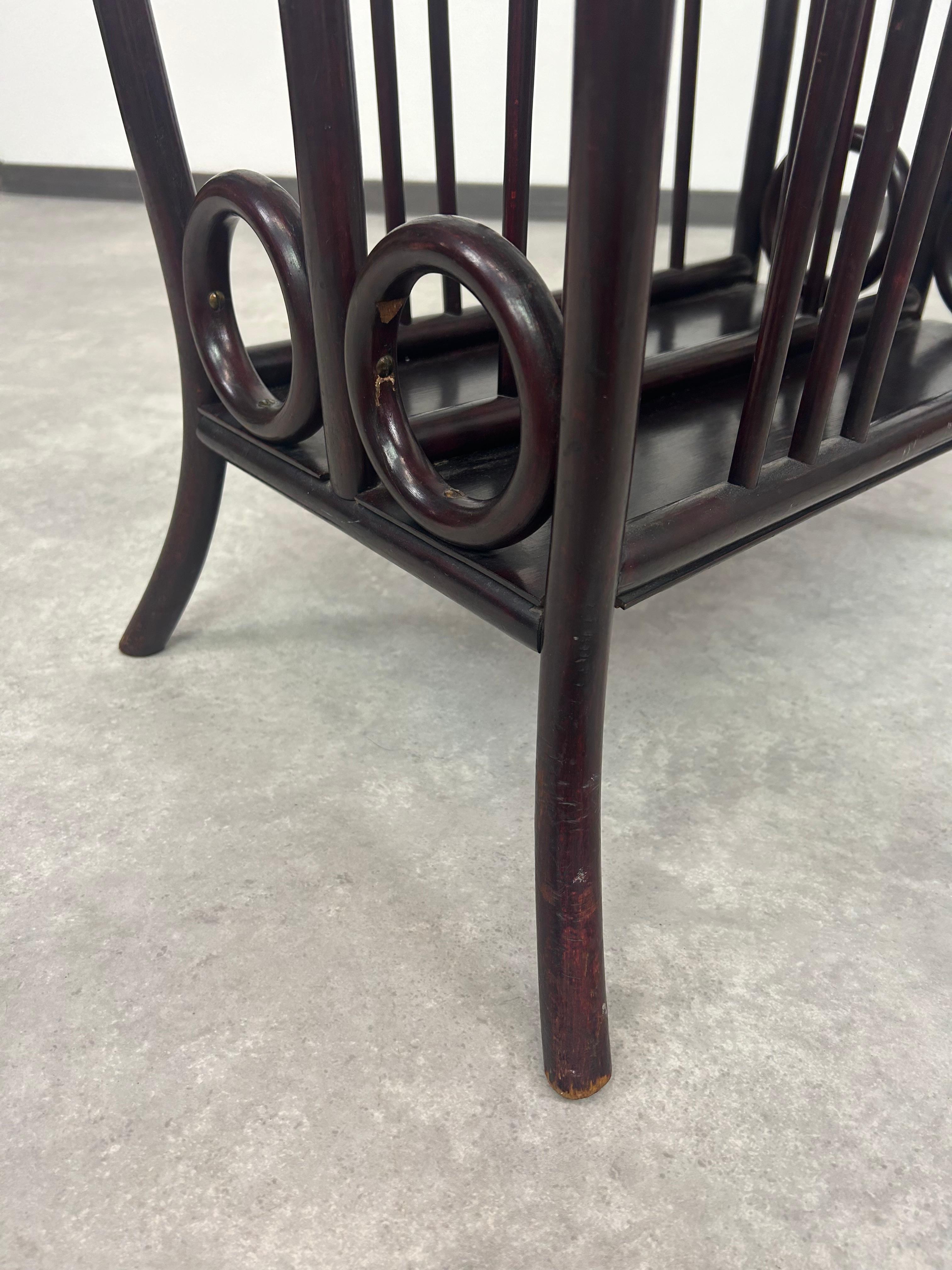 Early 20th Century Magazine holder no.33 by Thonet For Sale