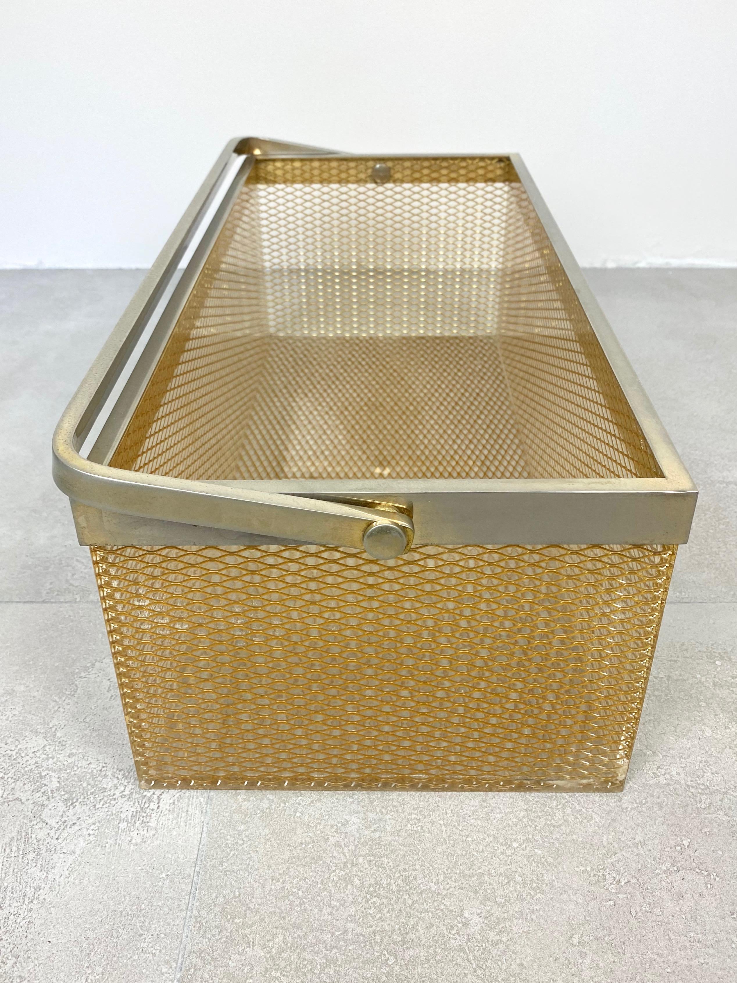 Metal Magazine Holder Rack in Nickel and Netting Lucite, Italy, 1970s For Sale