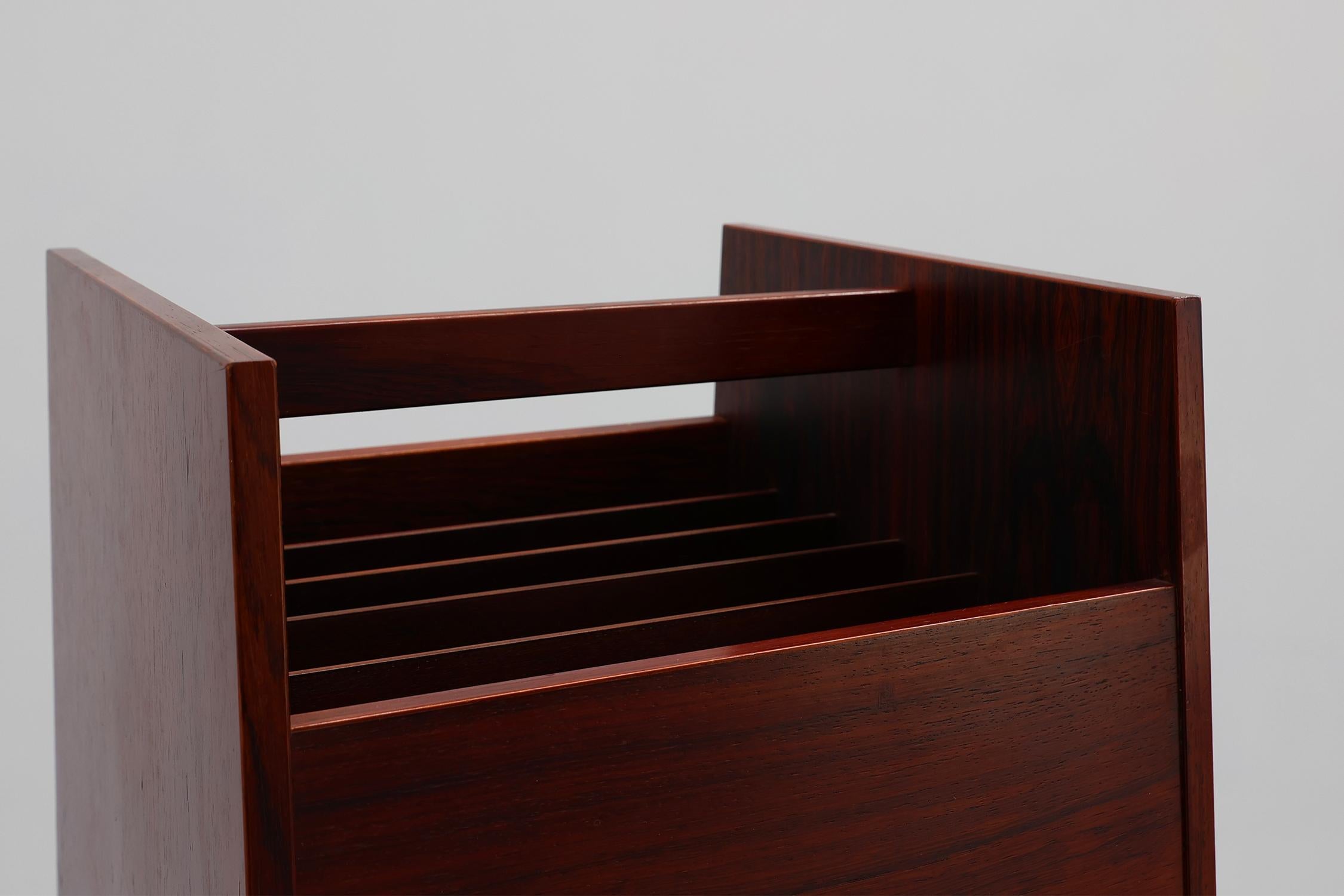 Mid-Century moderno Portariviste LP Caddy Rack di Rolf Hesland per Bruksbo, Norvegia anni '70 in vendita