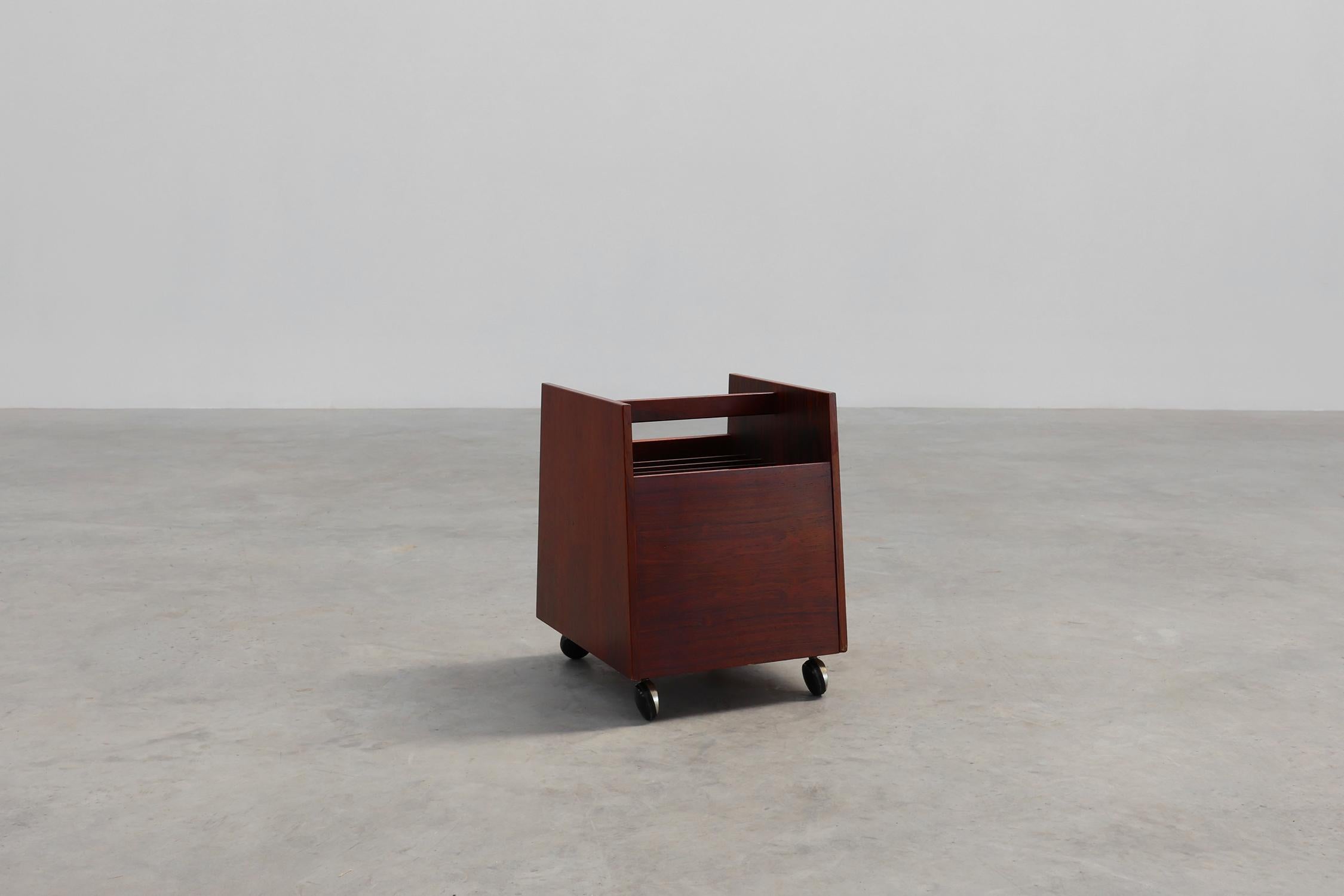 Portariviste LP Caddy Rack di Rolf Hesland per Bruksbo, Norvegia anni '70 In condizioni buone in vendita a Meulebeke, BE