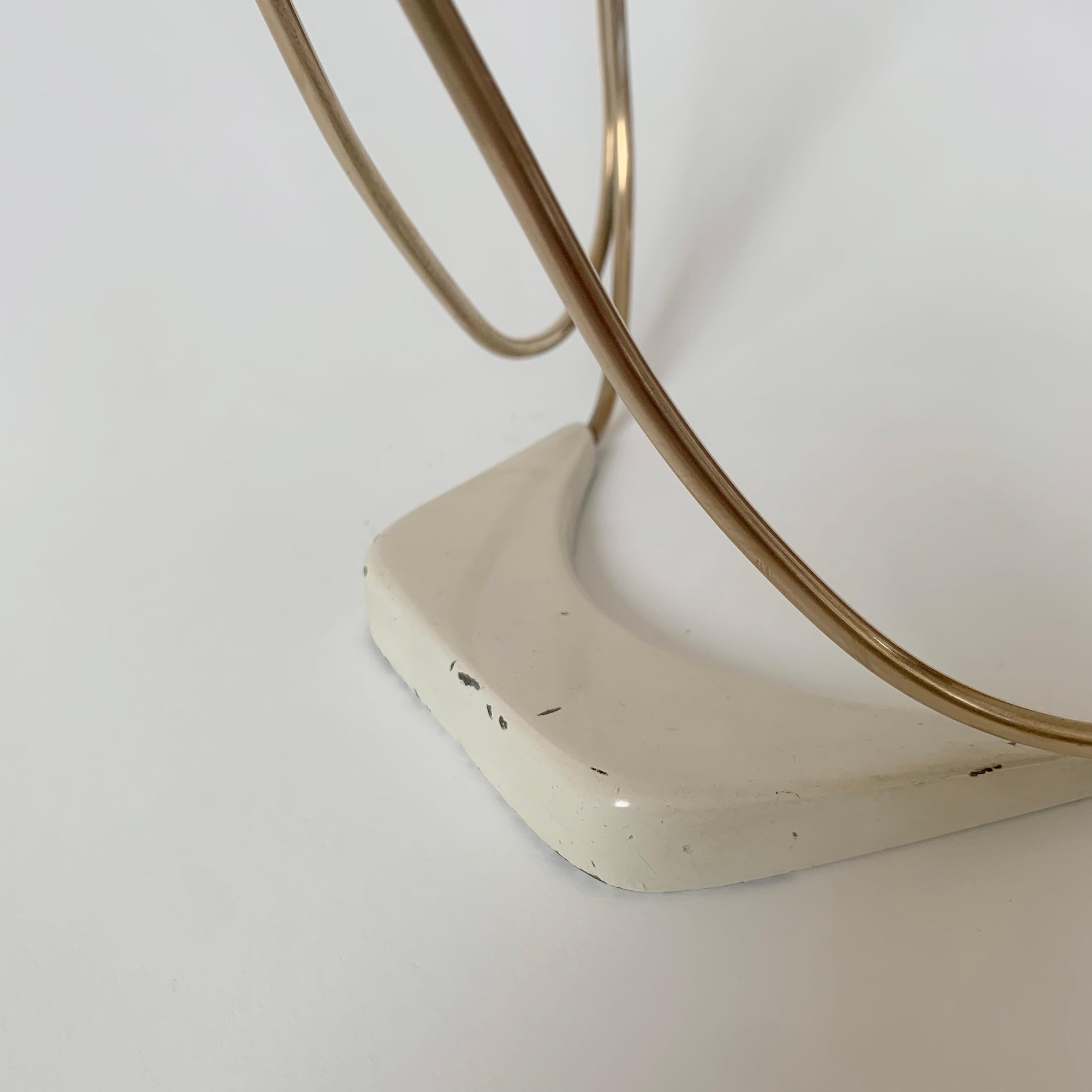 Magazine Rack, circa 1950, France. For Sale 2