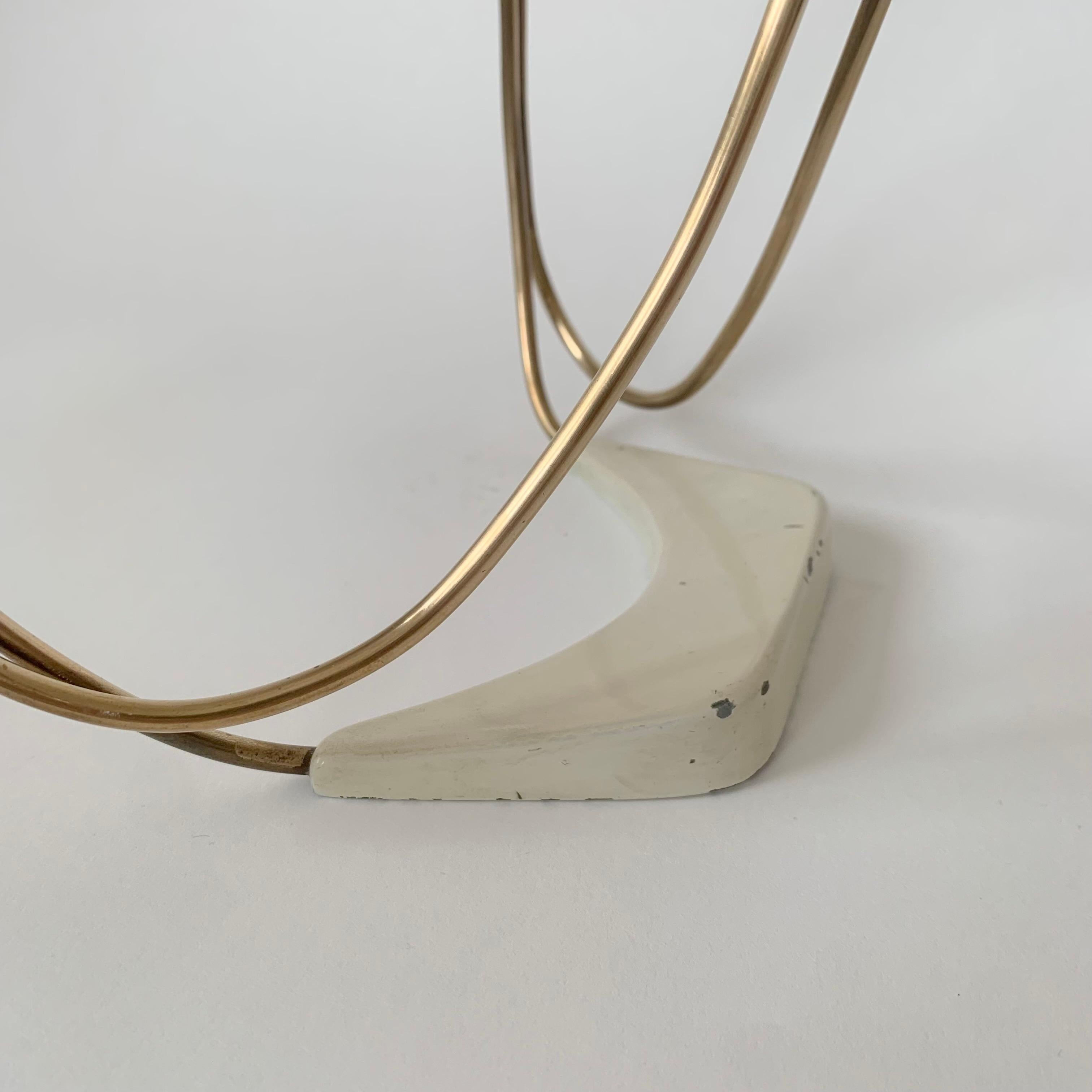 Magazine Rack, circa 1950, France. For Sale 3