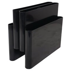 Magazine Rack Giotto Stoppino for Kartell Black Plastic Midcentury Italy 1970s