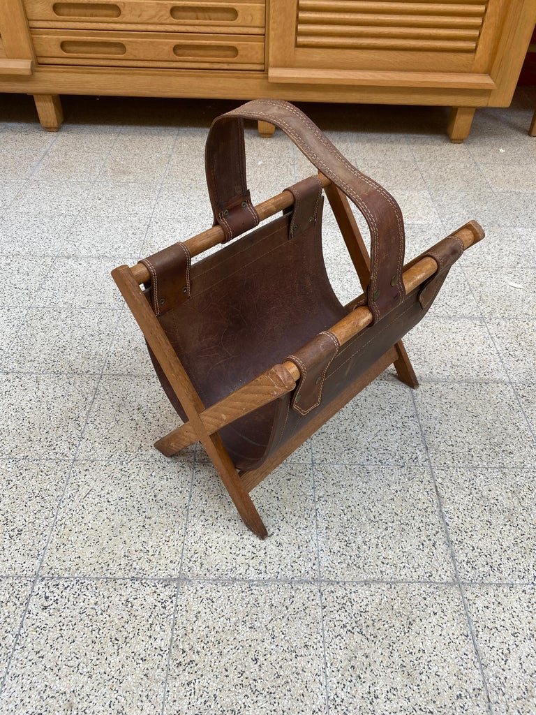 Magazine Rack in Oak and Leather, circa 1950-1960 For Sale at 1stDibs