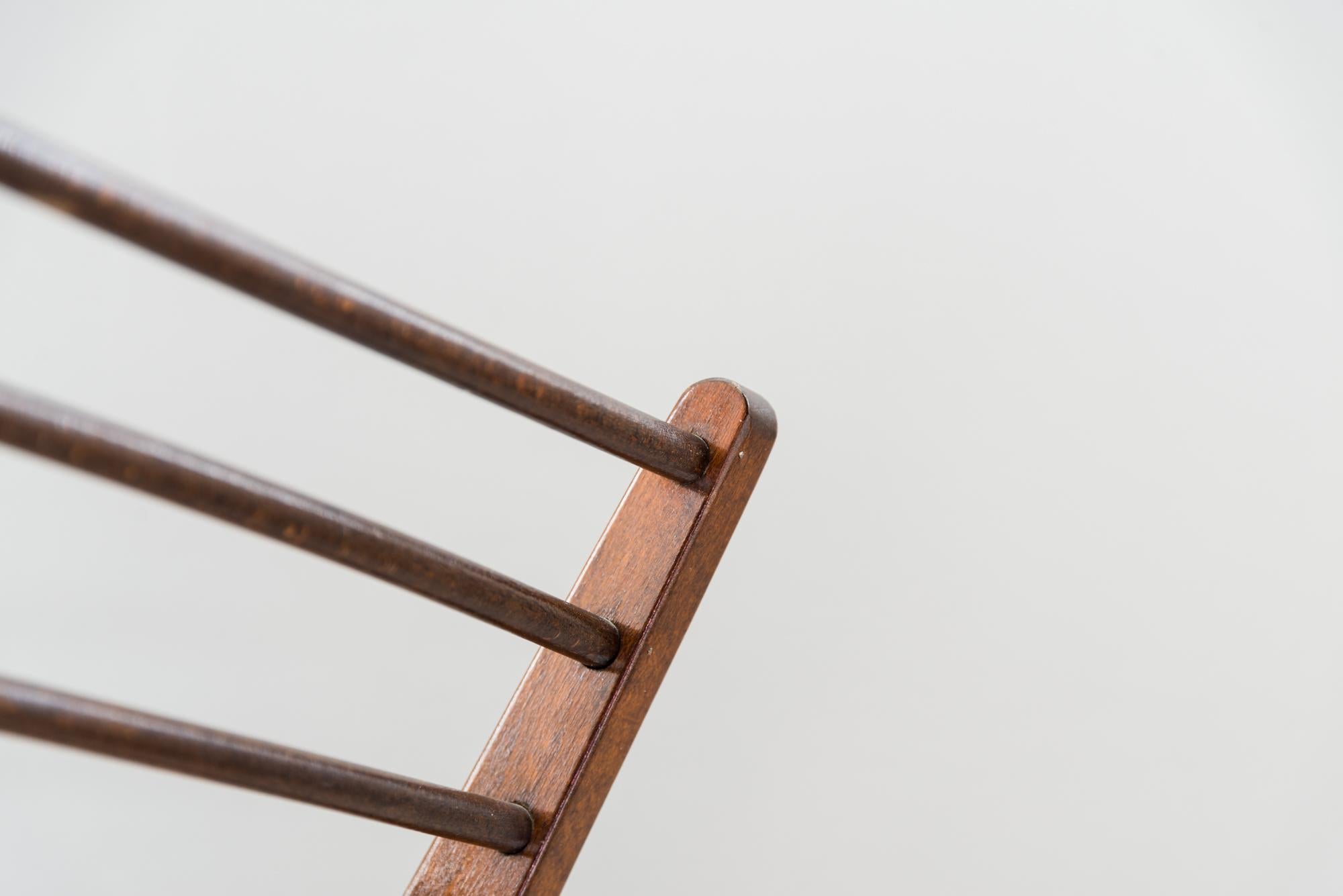 Mid-20th Century Magazine Rack in Solid Beechwood For Sale
