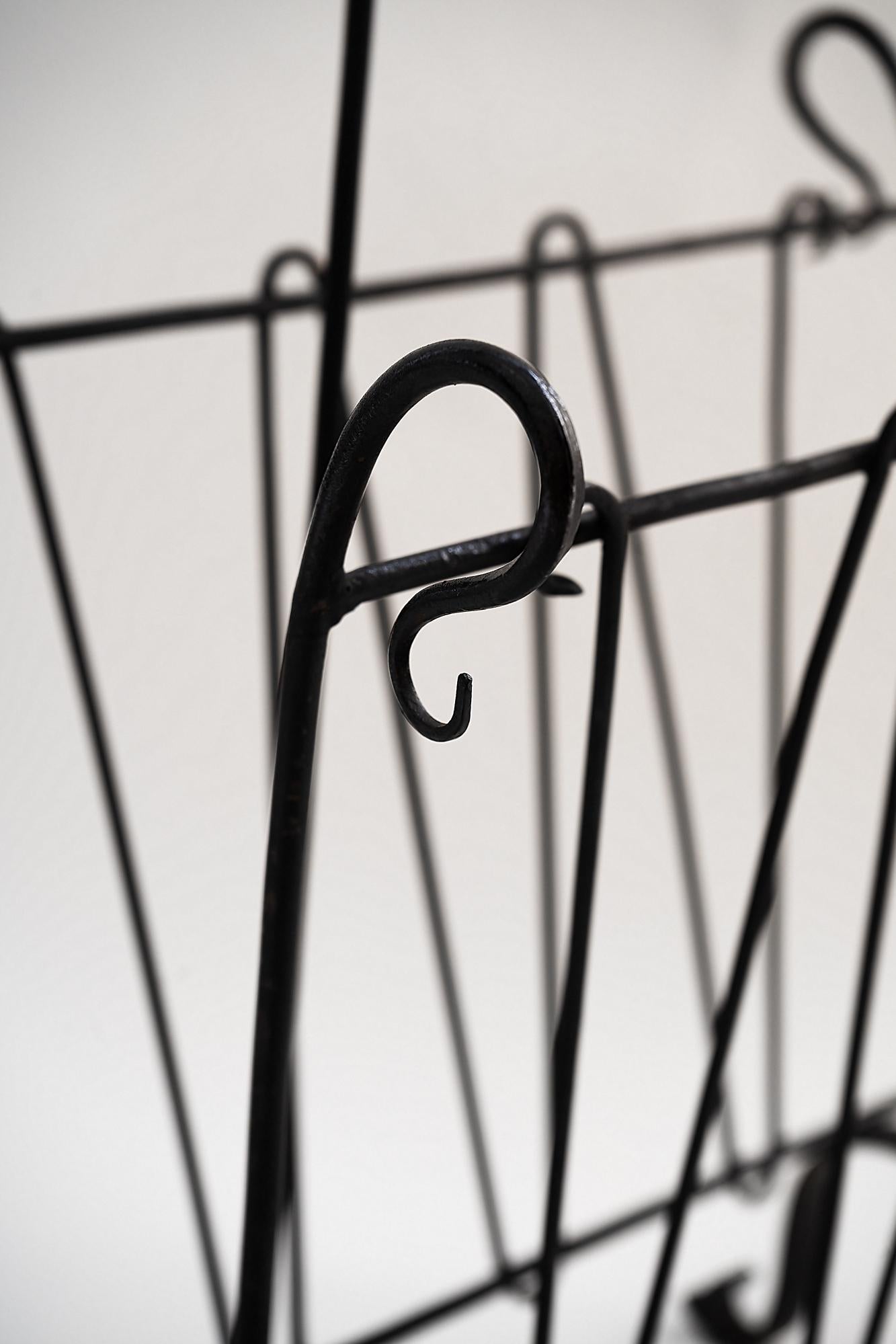 Magazine Rack Iron, circa 1950s For Sale 2