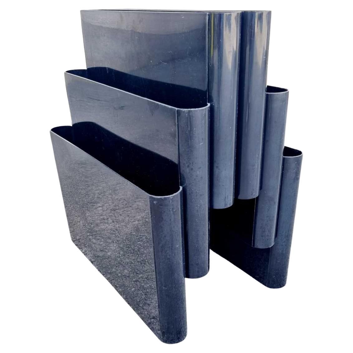 How do you tell a real Kartell?