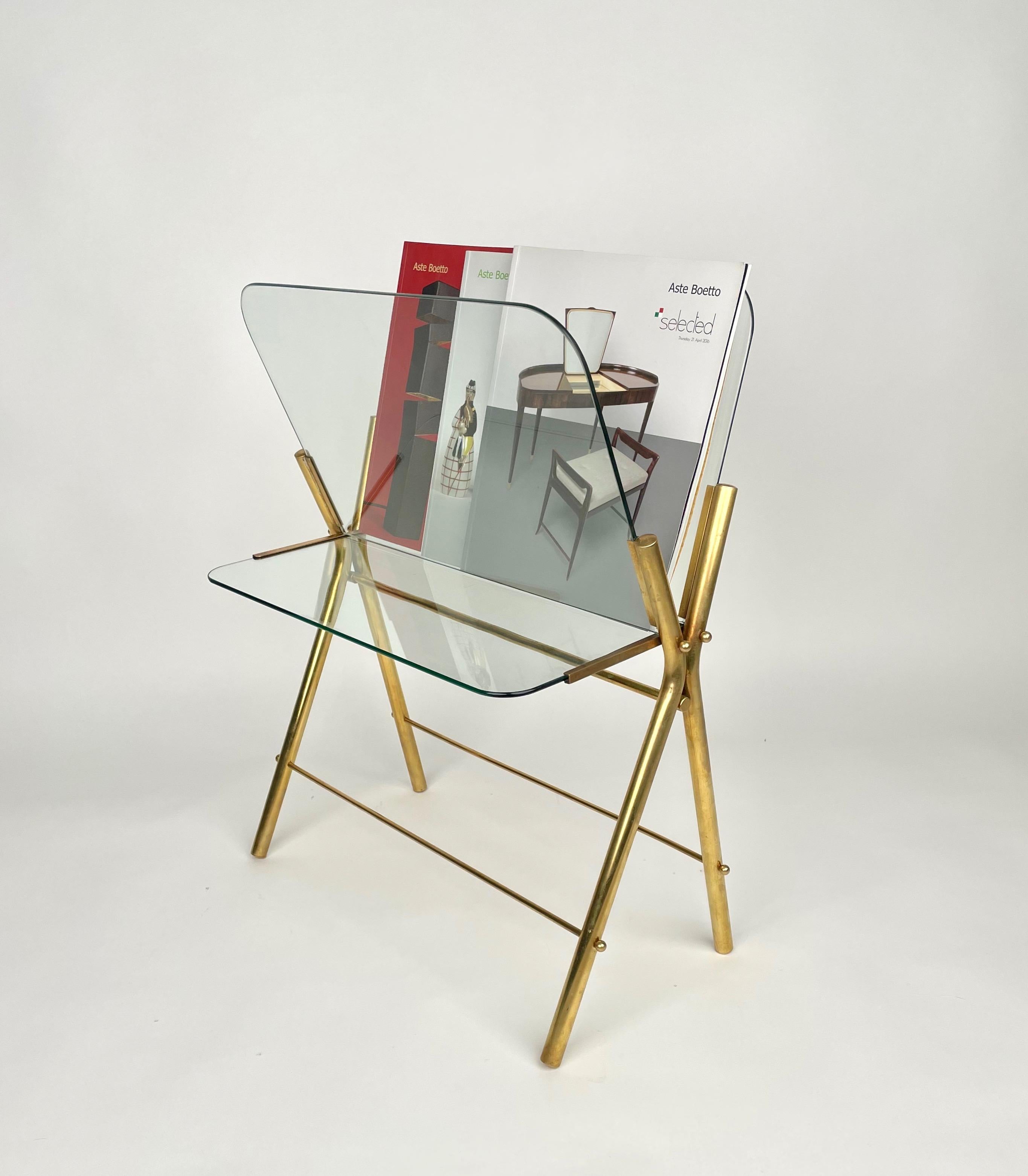Italian Magazine Rack Table Brass and Glass, Italy 1950s For Sale