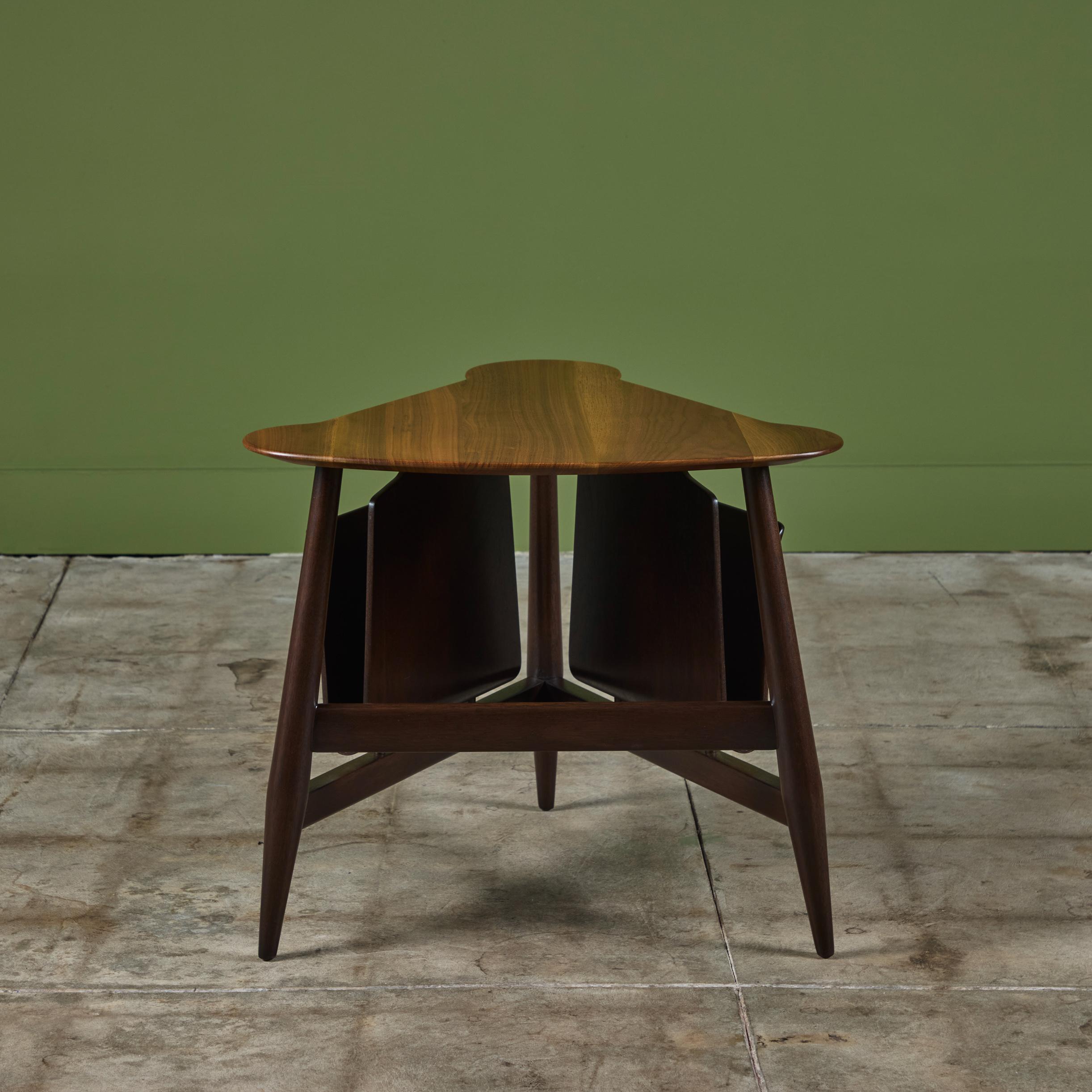 Magazine Side Table by Edward Wormley for Dunbar For Sale 1