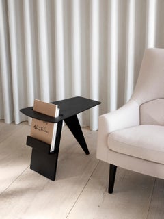 Zeitschriften-Beistelltisch M6500 aus schwarz lackierter Eiche von Jens Risom für Fredericia