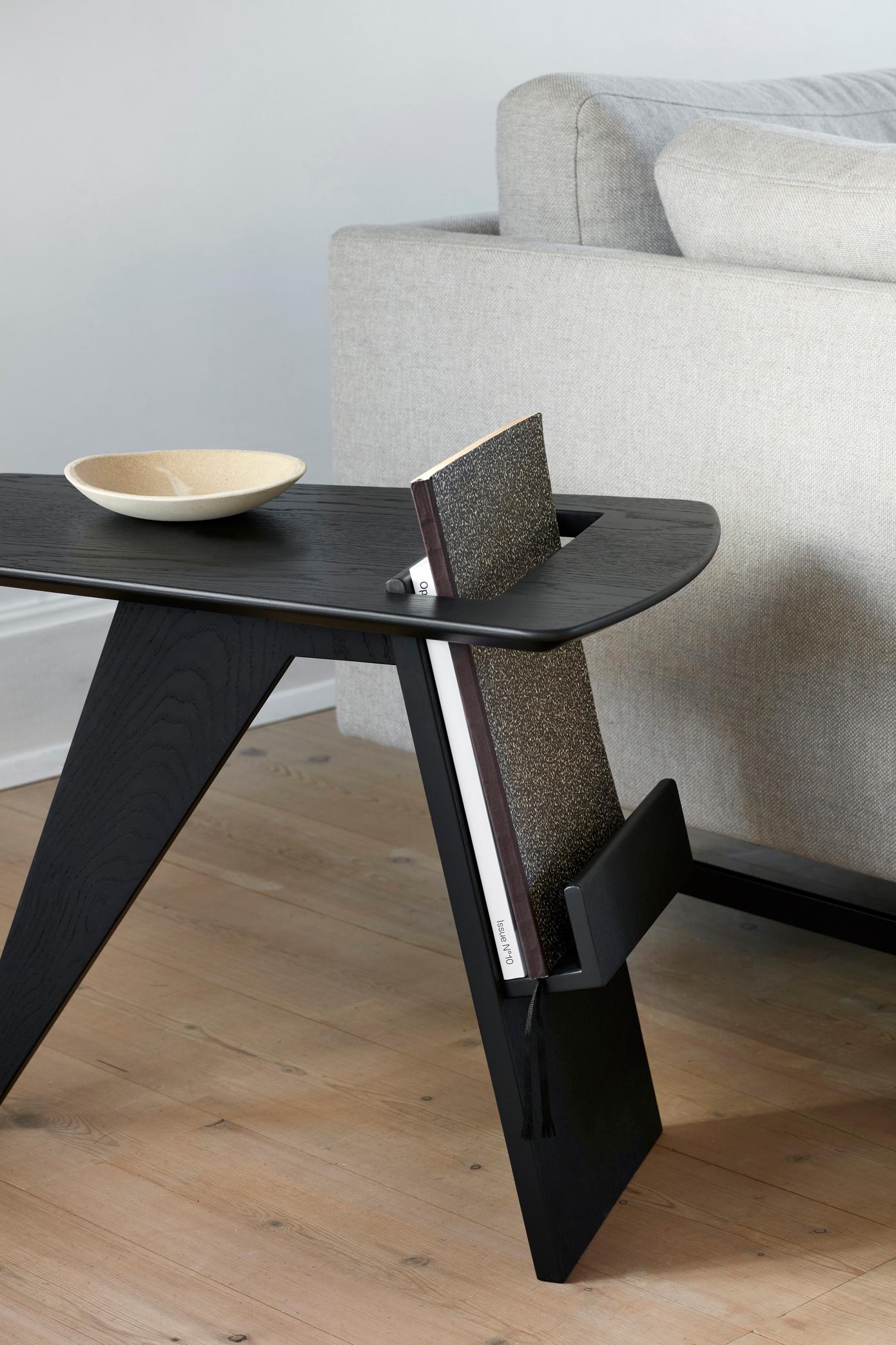 Magazine Side Table M6500 in Black Lacquered Oak by Jens Risom for Fredericia For Sale 1