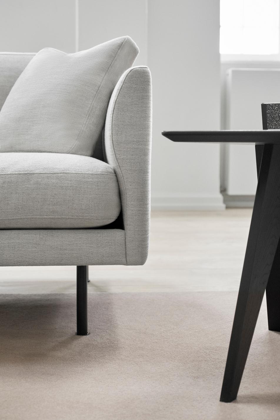 Magazine Side Table M6500 in Black Lacquered Oak by Jens Risom for Fredericia For Sale 3