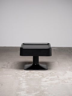 Tavolino/rivista Model 667 di Yrjö Kukkapuro per Haimi, 1960