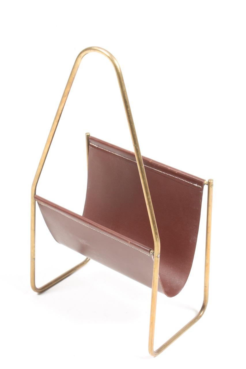 Magazine Stand in Patinated Leather and Brass by Carl Auböck, 1950s In Good Condition In Lejre, DK