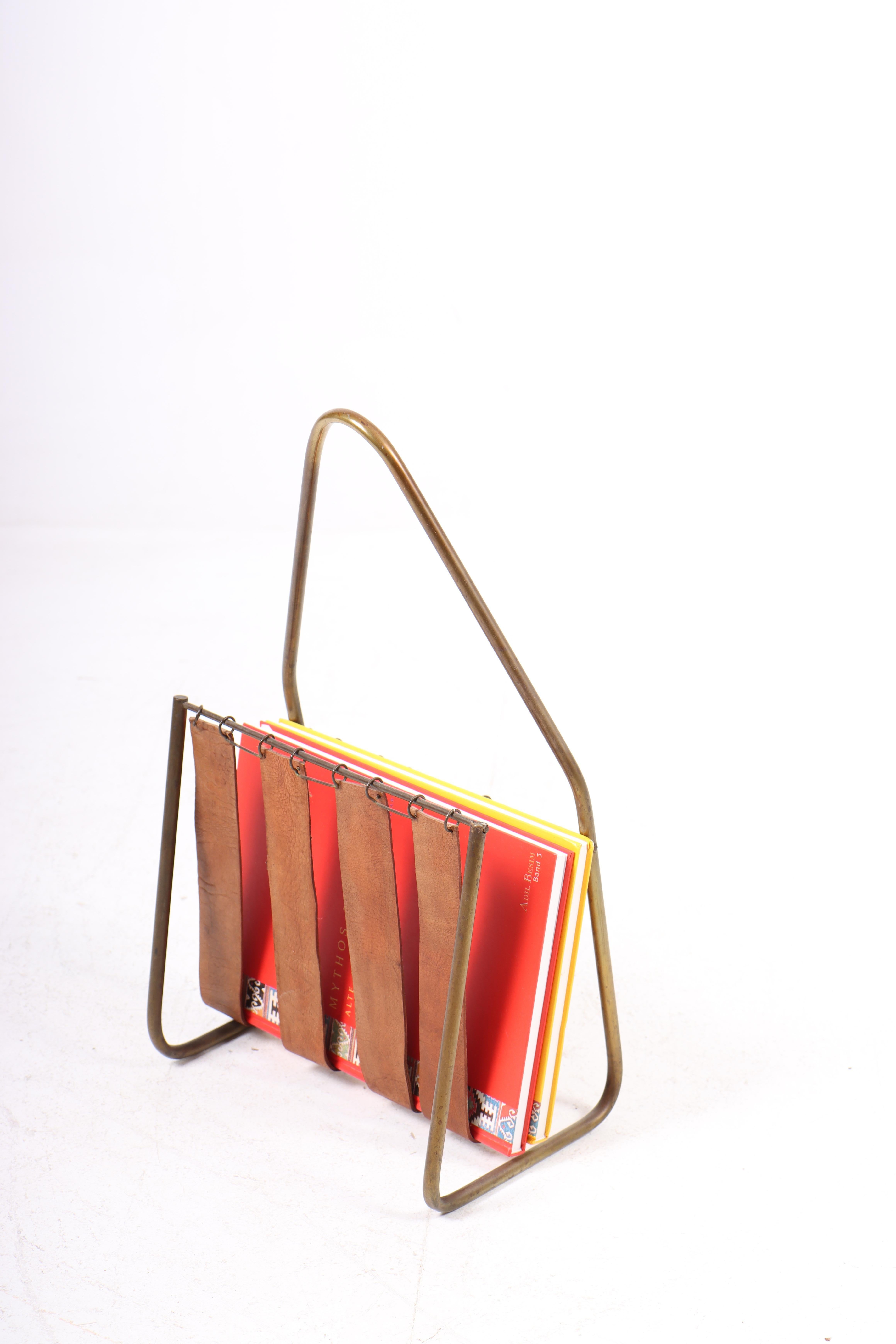 Magazine Stand in Patinated Leather and Brass by Illums Bolighus, 1950s For Sale 5