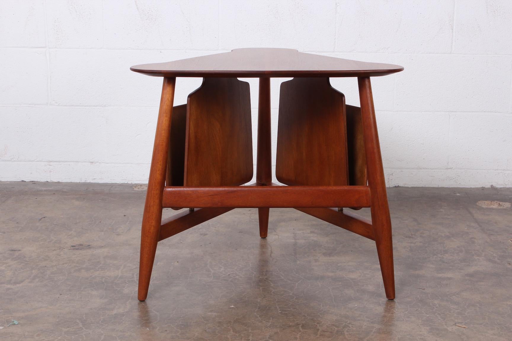 Magazine Table by Edward Wormley for Dunbar 4