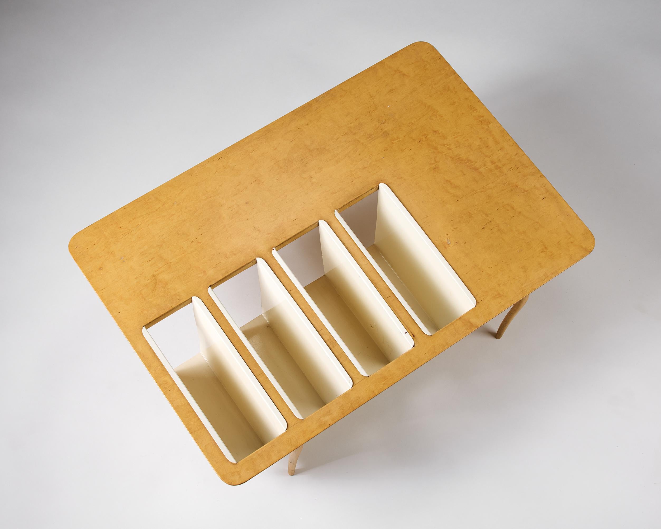 Betulla Magazine table Designed by Bruno Mathsson for Firma Karl Mathsson in vendita