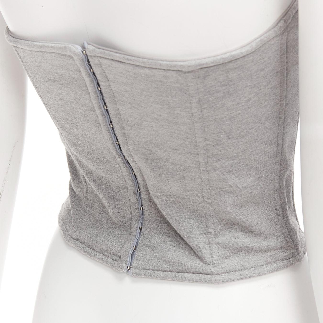 MAGDA BUTRYM 2022 grey cotton blend circular bra boned corset top FR34 XS
Reference: LNKO/A02354
Brand: Magda Butrym
Collection: SS 2022
Material: Cotton, Blend
Color: Grey
Pattern: Solid
Closure: Hook & Bar
Lining: Grey Fabric
Extra Details: Boned