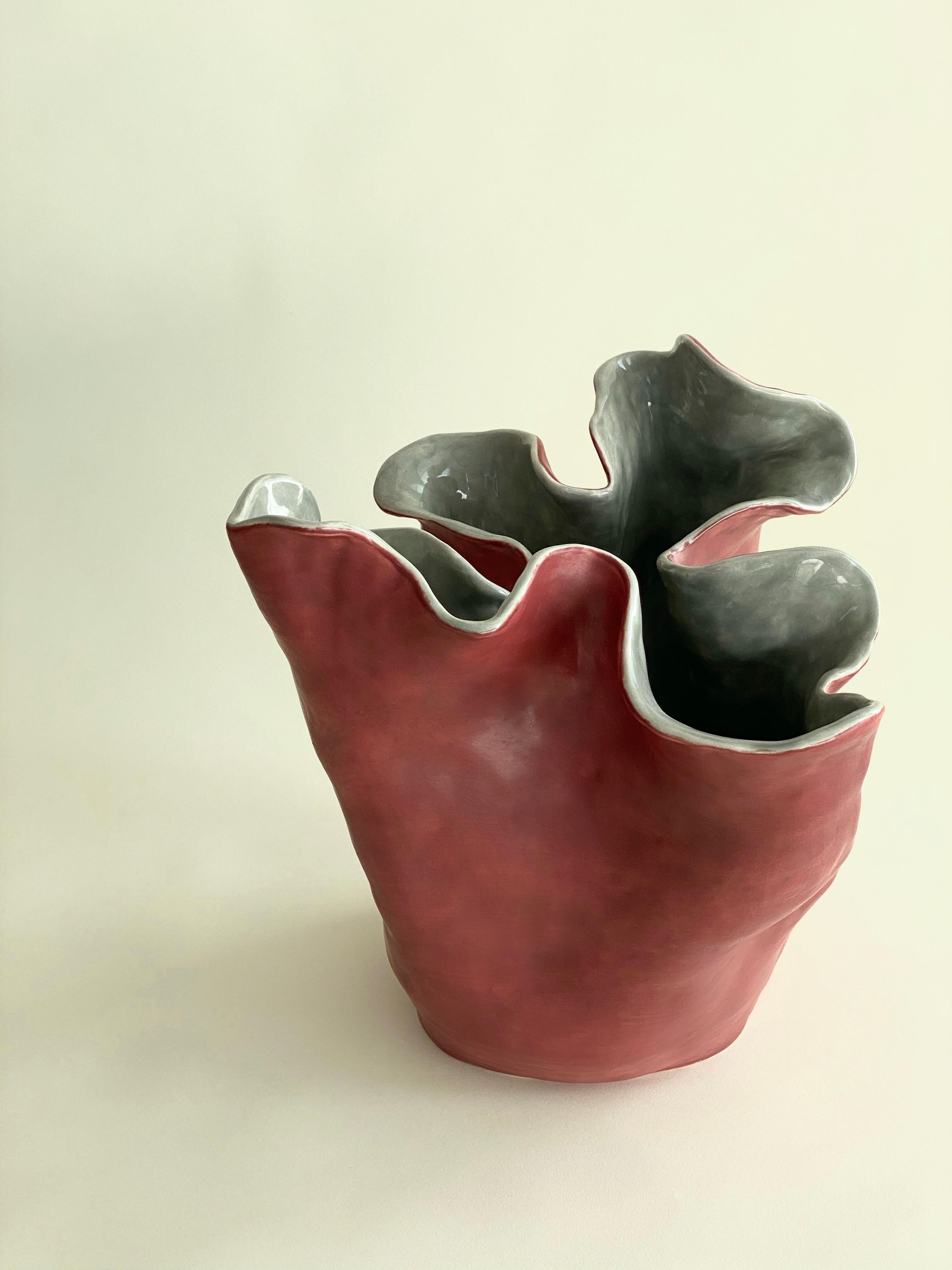 Visceral I, Red and grey. Glaze ceramic sculpture - Sculpture by Magda Von Hanau