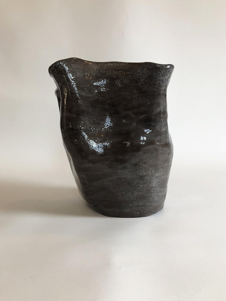 Visceral VII, Glaze ceramic sculpture - Black Still-Life Sculpture by Magda Von Hanau