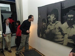 Sans titre, Famille, Série Stand -  Photographie Contemporary - Painting Objects