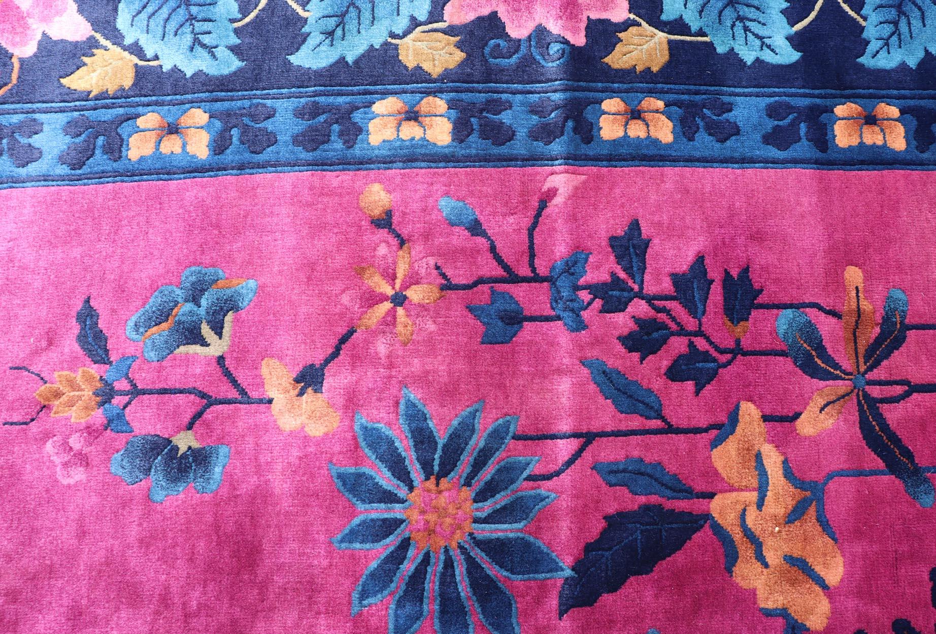 Magenta Background Chinese Art Deco Rug with Large Vining Flowers and Leaves  In Good Condition For Sale In Atlanta, GA