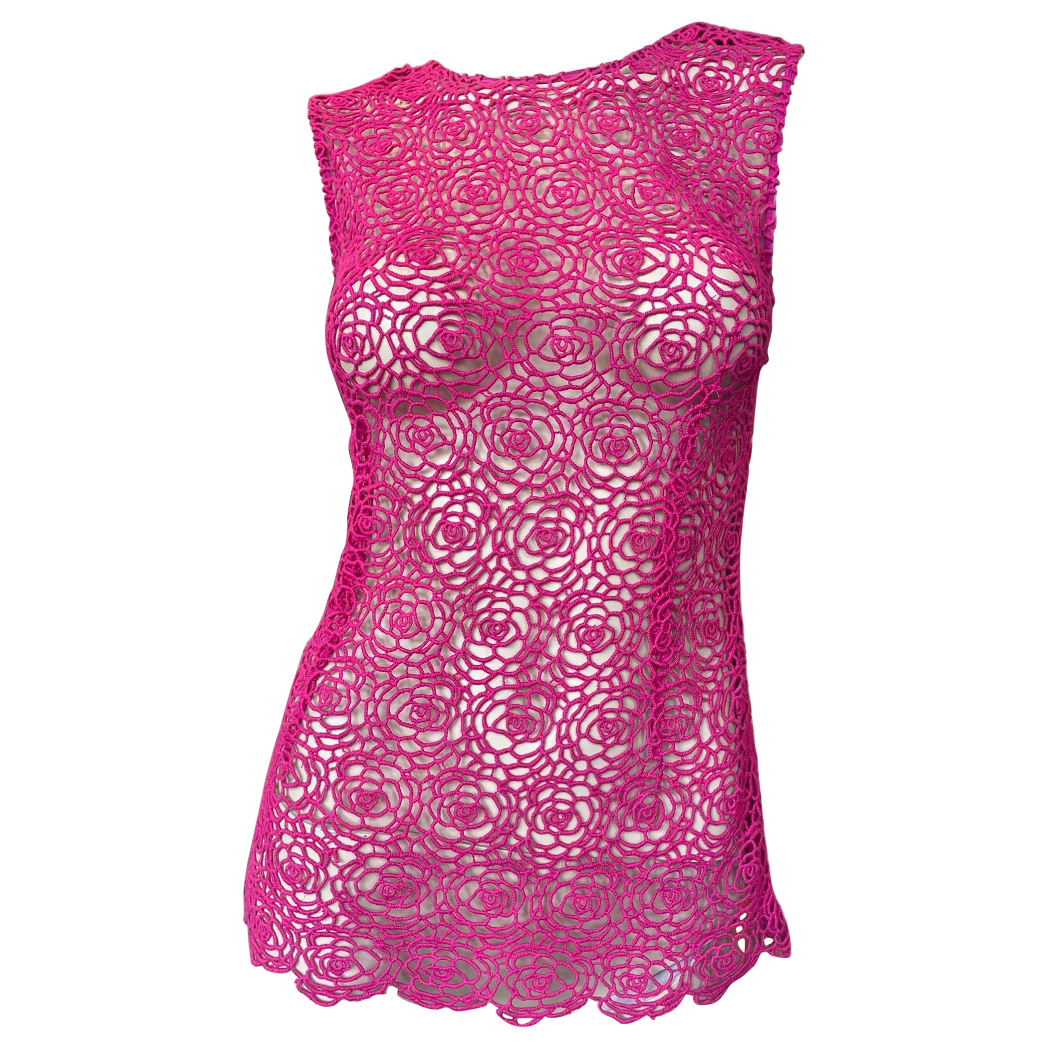 Magenta Oscar de la Renta Sleeveless Floral Blouse