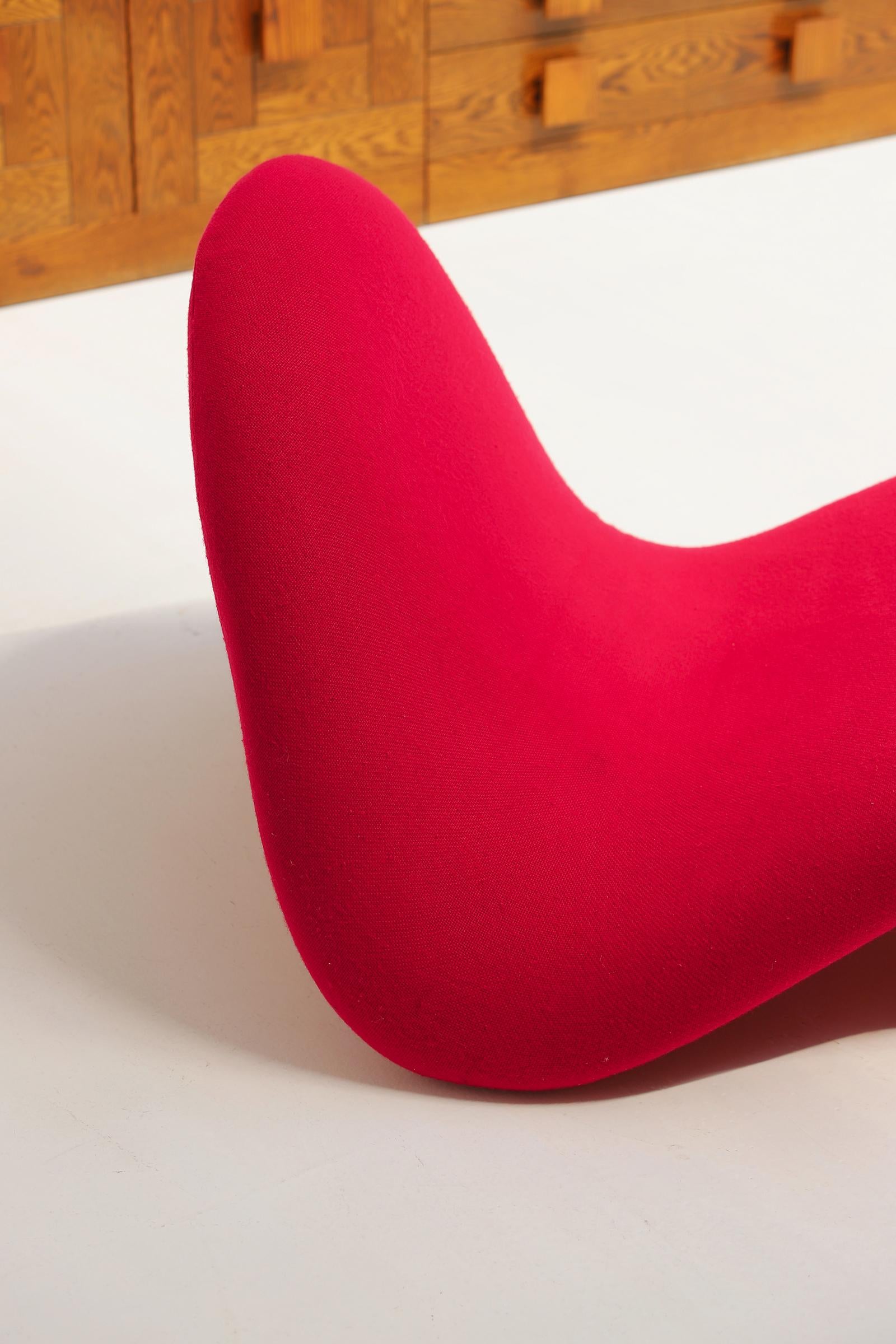 Chaise d'appoint à languette rouge magenta Pierre Paulin par Pierre Paulin pour Artifort 1967 1