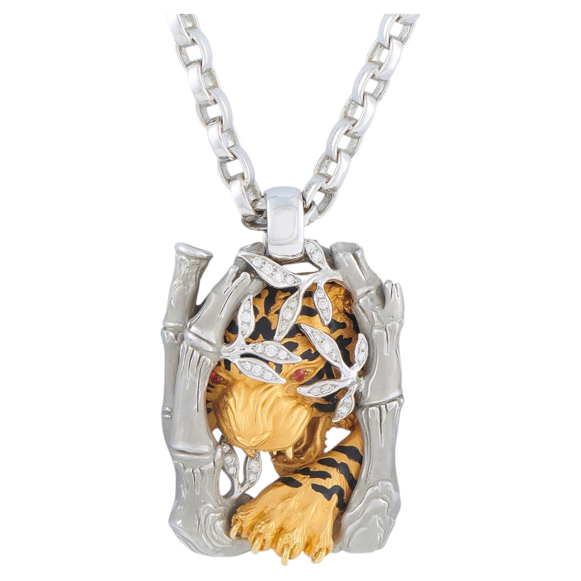 Collana con ciondolo a forma di tigre con diamanti in oro giallo e bianco 18 carati Magerit MG12-061926